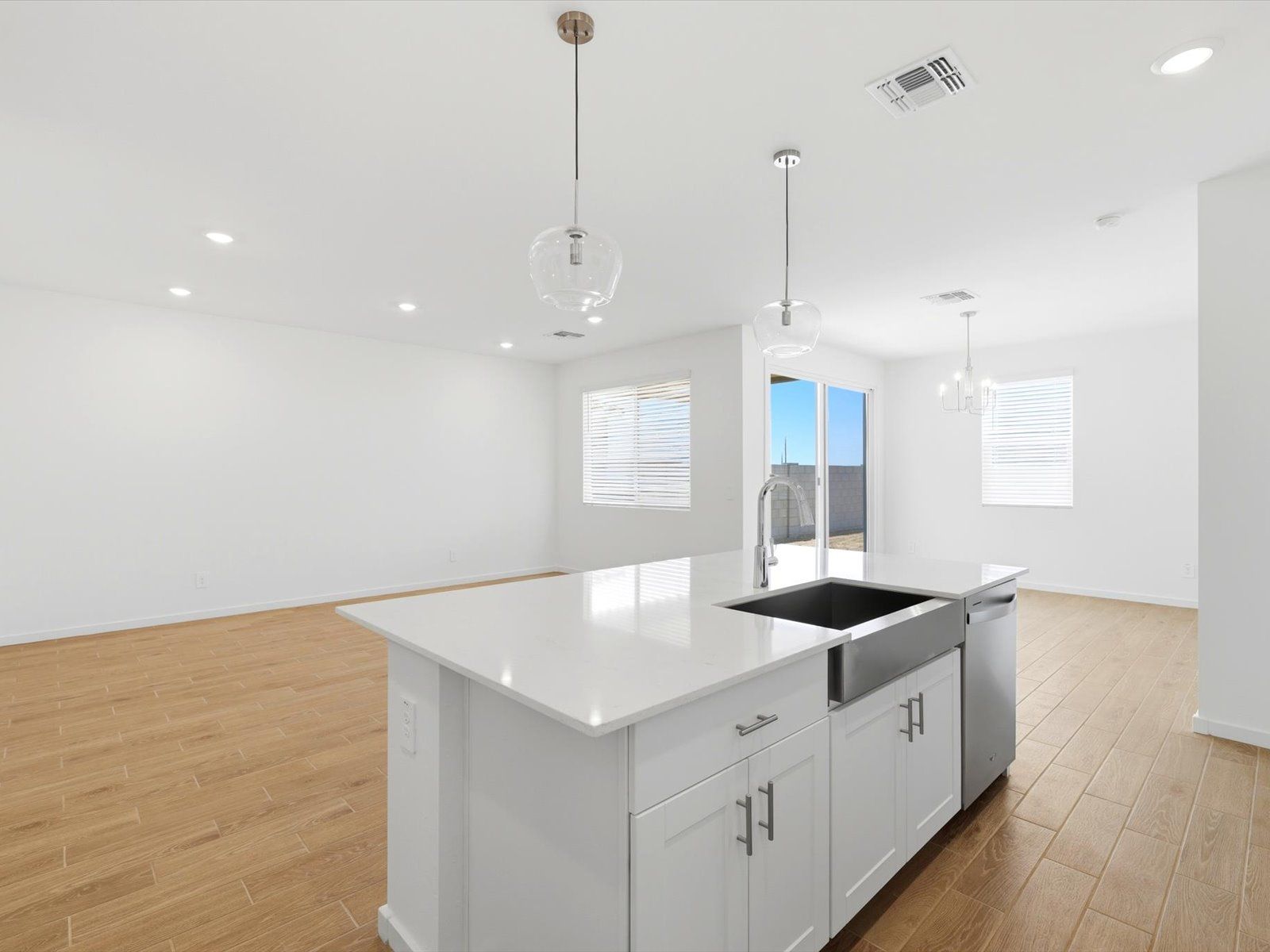 Interior image taken at a Meritage Homes community in San Tan Valley, AZ.