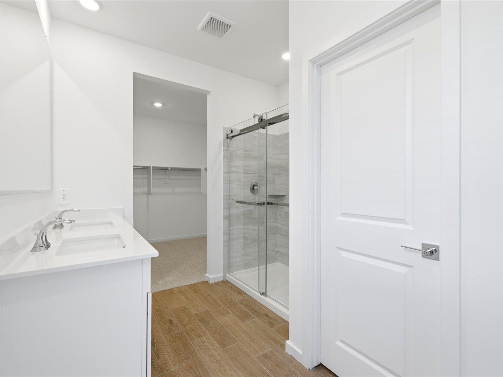 Interior image taken at a Meritage Homes community in San Tan Valley, AZ.