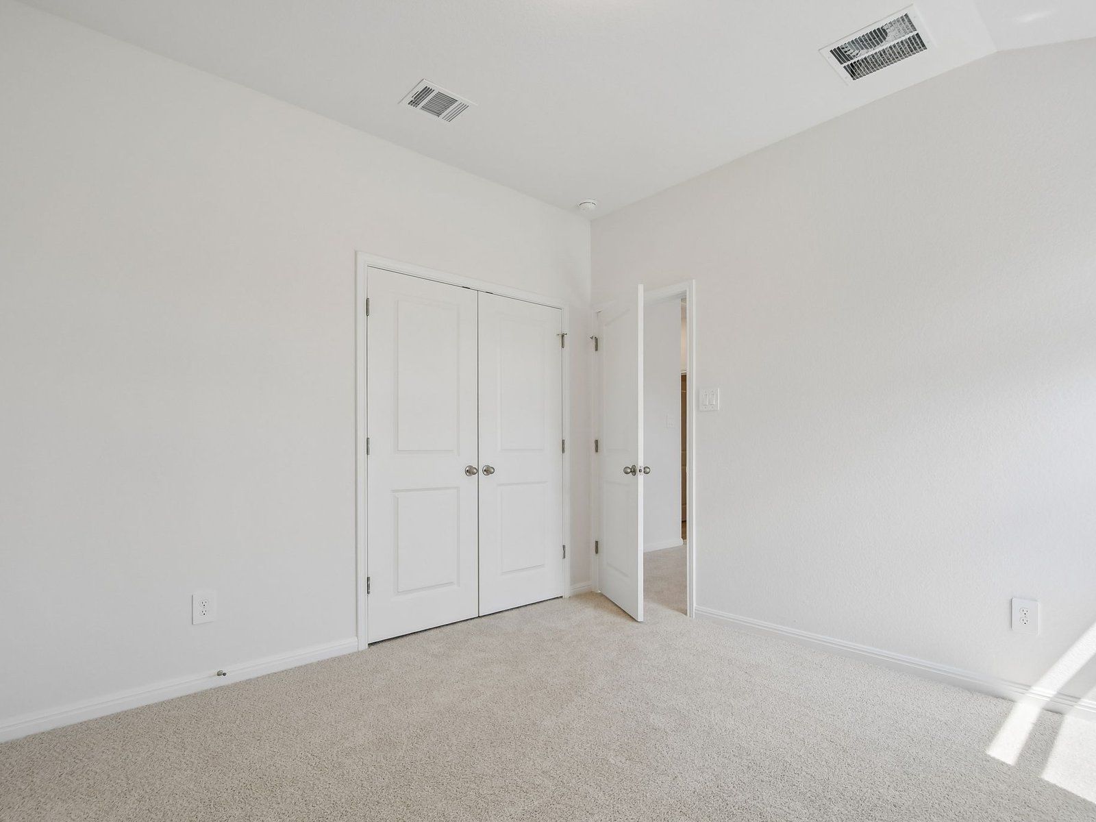 The Hughes (841) Floorplan