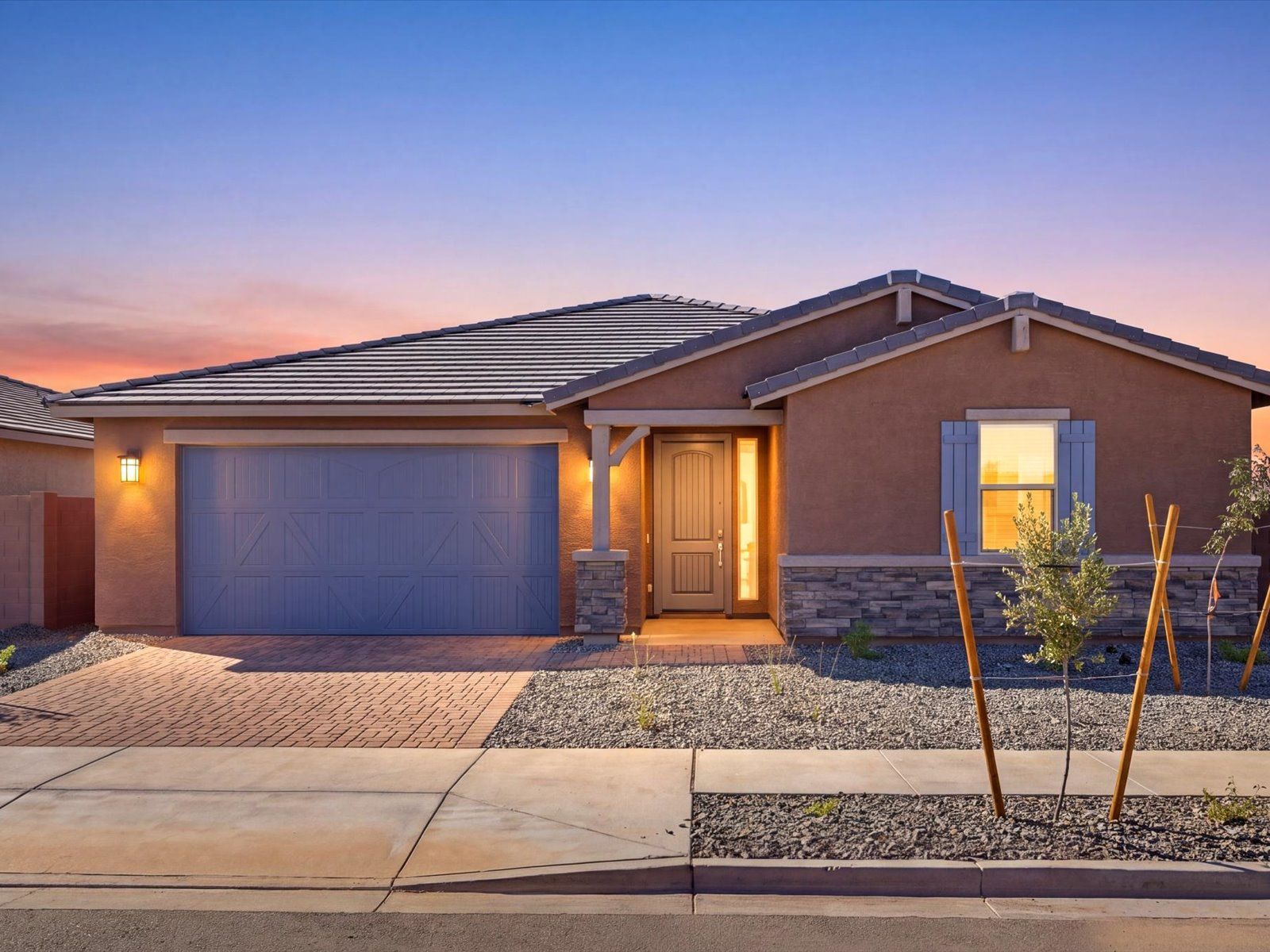 15831 W Honeysuckle Drive (Lennon)