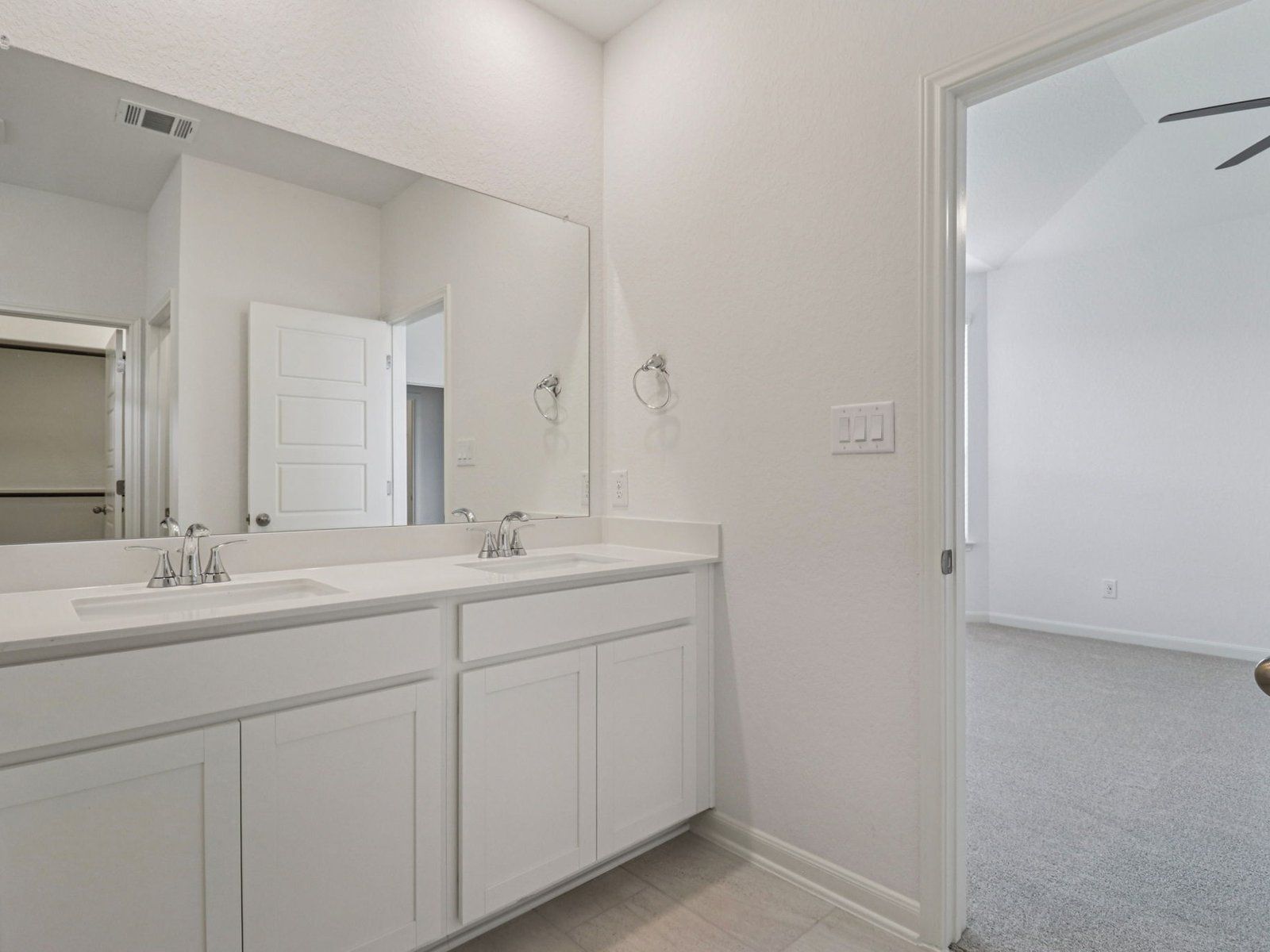 Primary Suite Bathroom
