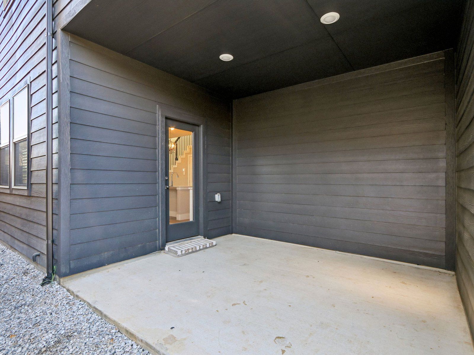 Side Yard Patio