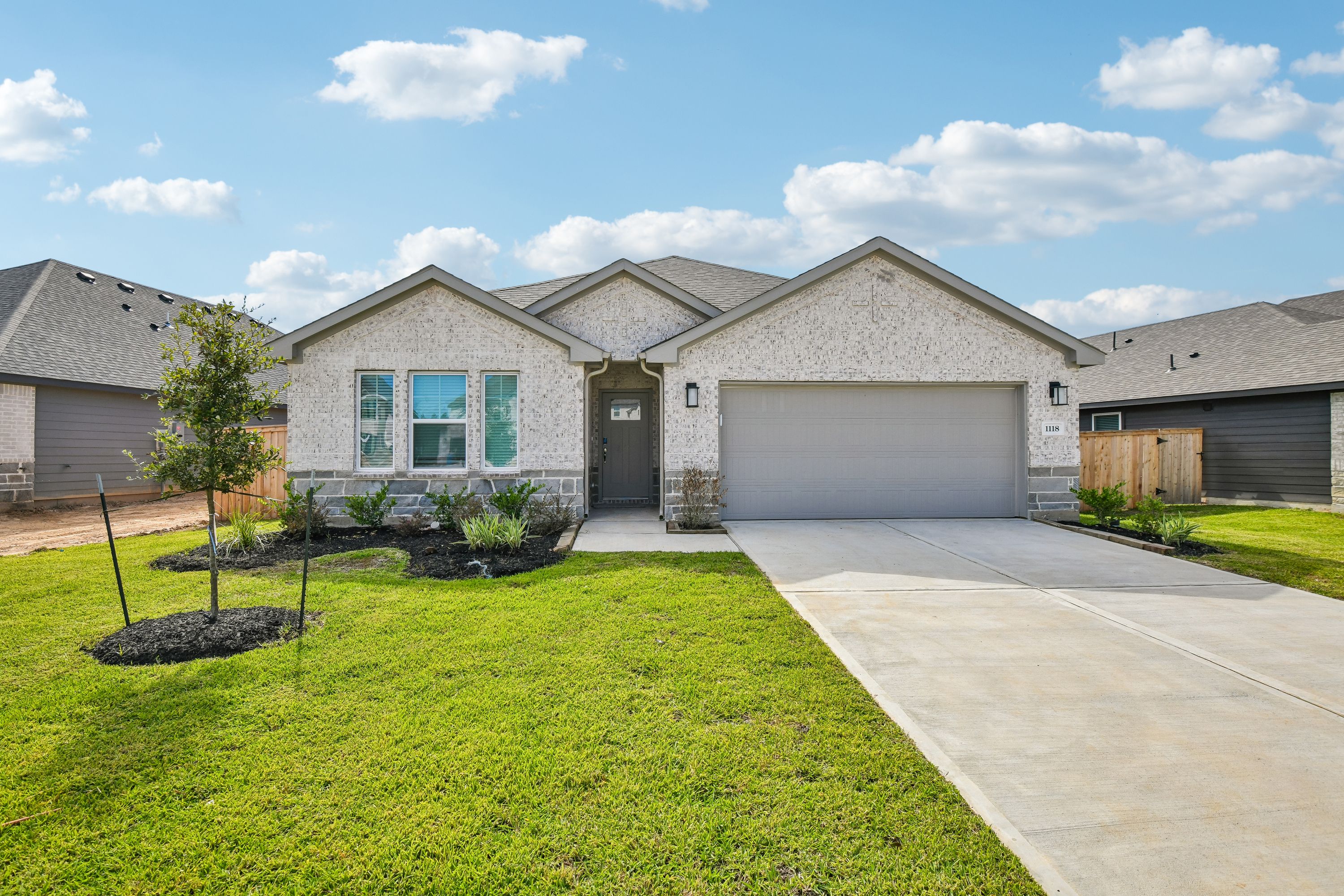 1118 Velas View Drive (The Henderson (L404))