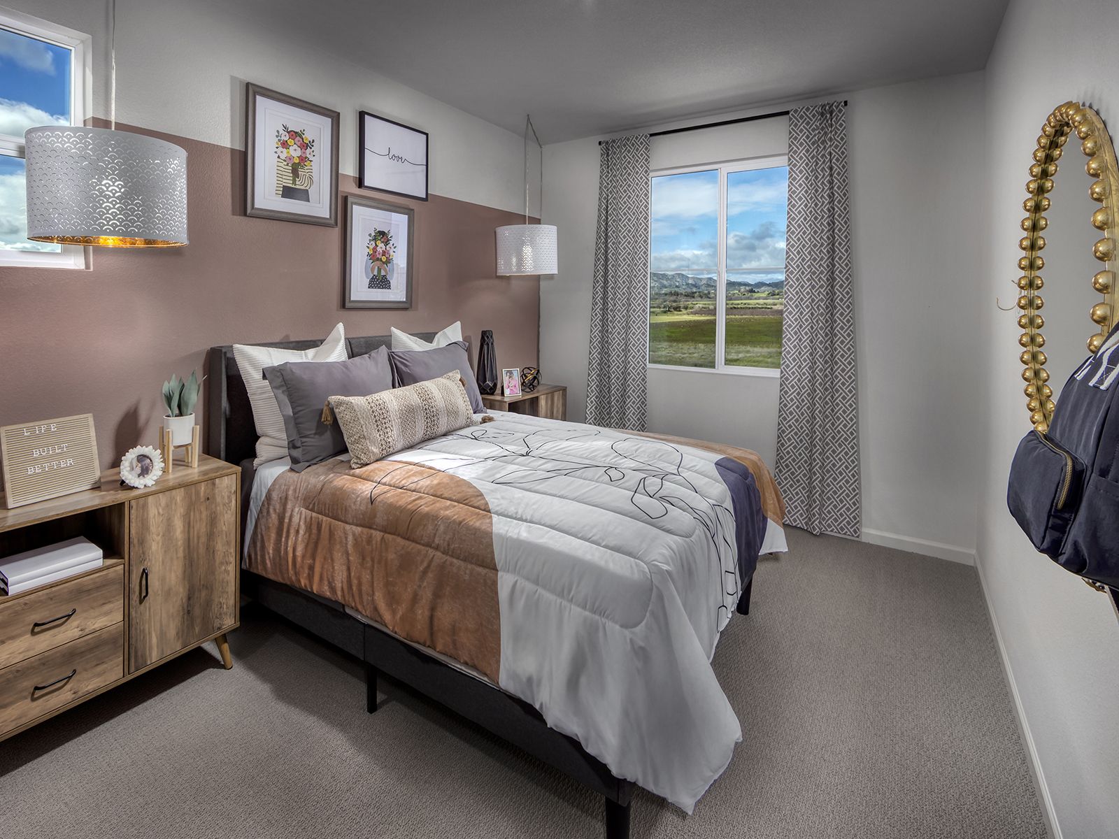 Residence 3 - Bridgeport at East Village: Sacramento, California - Meritage Homes