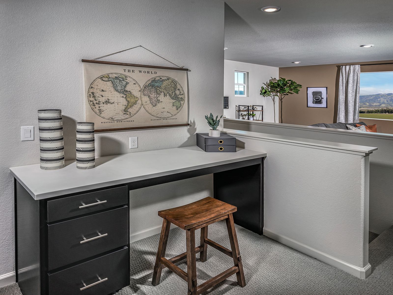 Residence 4 study nook modeled at a nearby Meritage community.