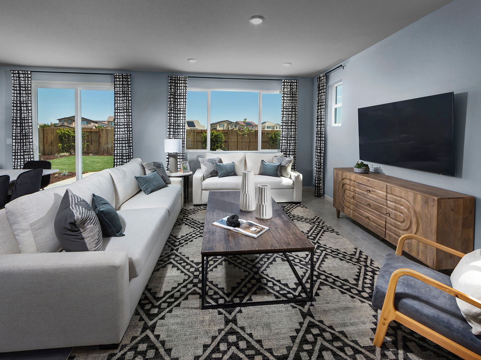 Residence 7 Gallery - great room