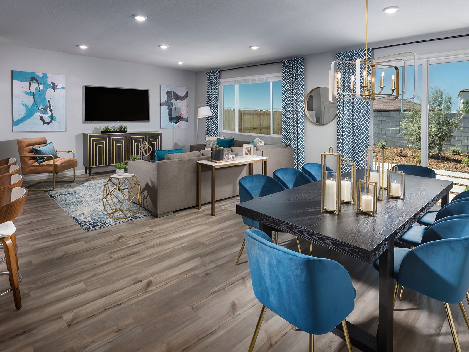 Residence 2 dining room modeled at a nearby Meritage community.