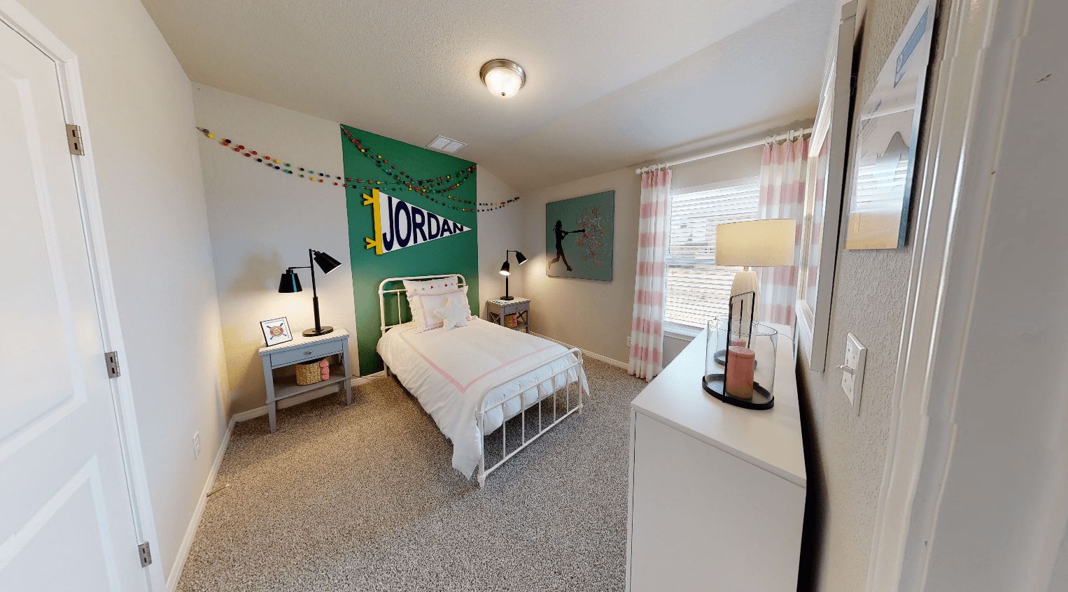 Hughes (841) floor plan