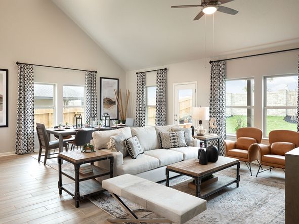 The open floorplan provides for excellent entertaining.