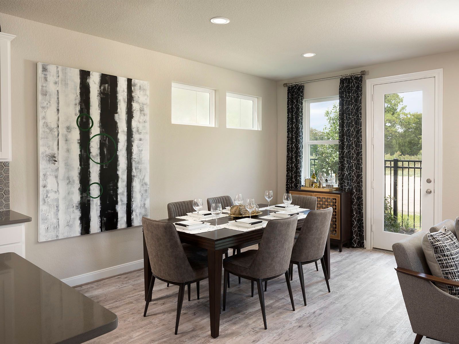 The Harper (S101) Dining room