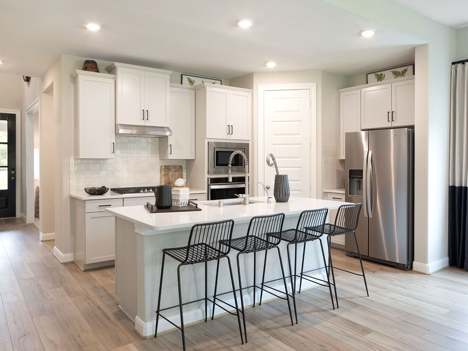 Host family dinner in your spacious kitchen.