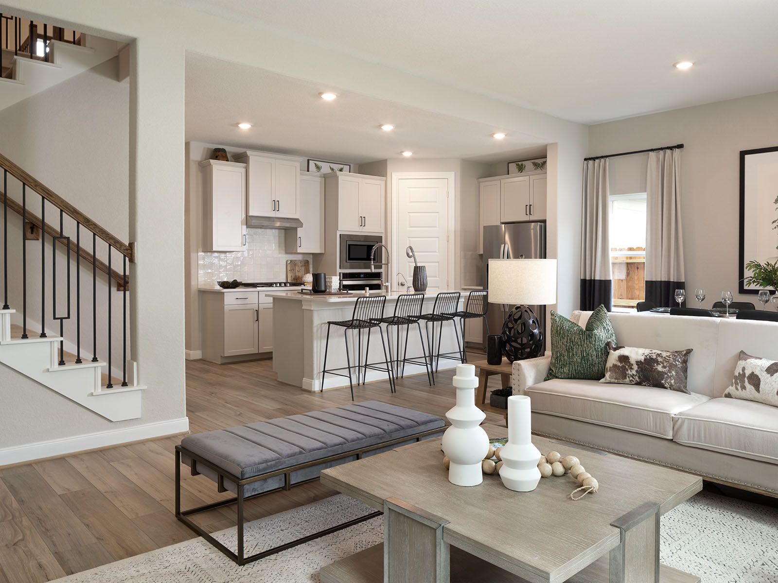 HOU_PineLakeCove_C480_Royal_ModernFarmhouse_LR DR KIT UPST_web