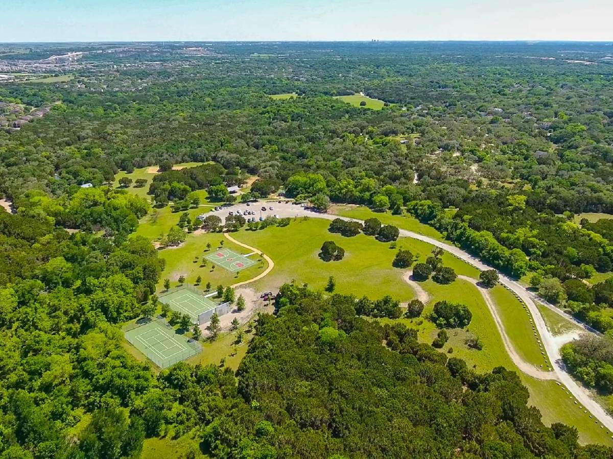 Spend the day fishing, hiking, or playing sports at Mary Moore Searight Metropolitan Park.