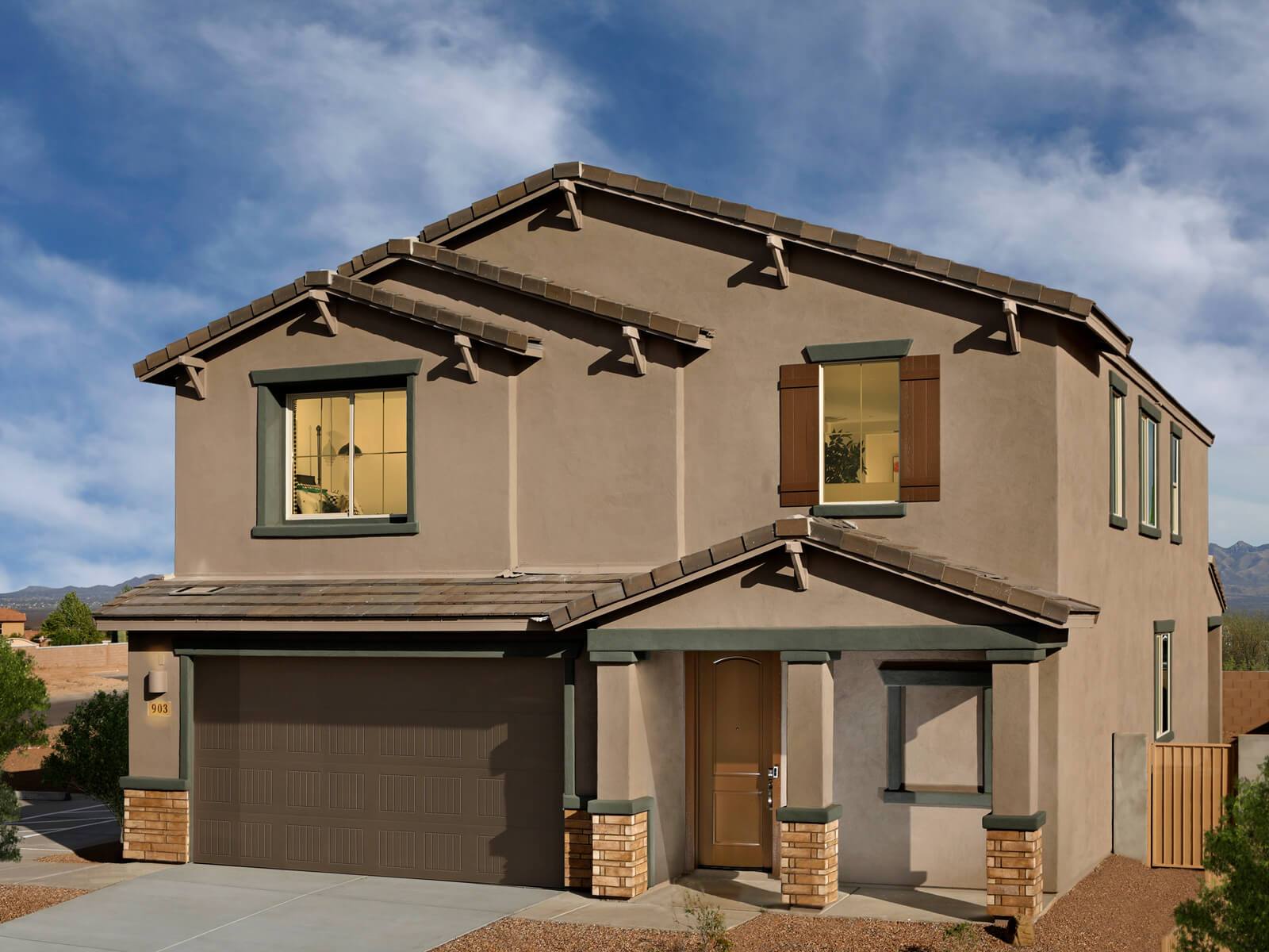 The 2960 floorplan modeled at Entrada del Rio.