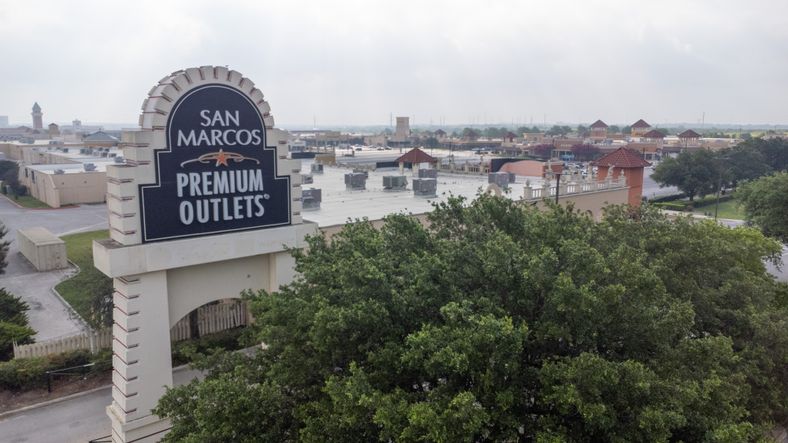 Enjoy shopping at the nearby San Marcos Premium Outlets.