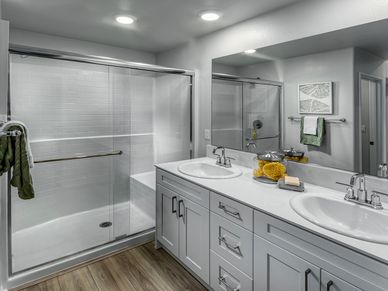 Primary bathroom in the 1636 floorplan at a Meritage Homes community in Pomona, CA.