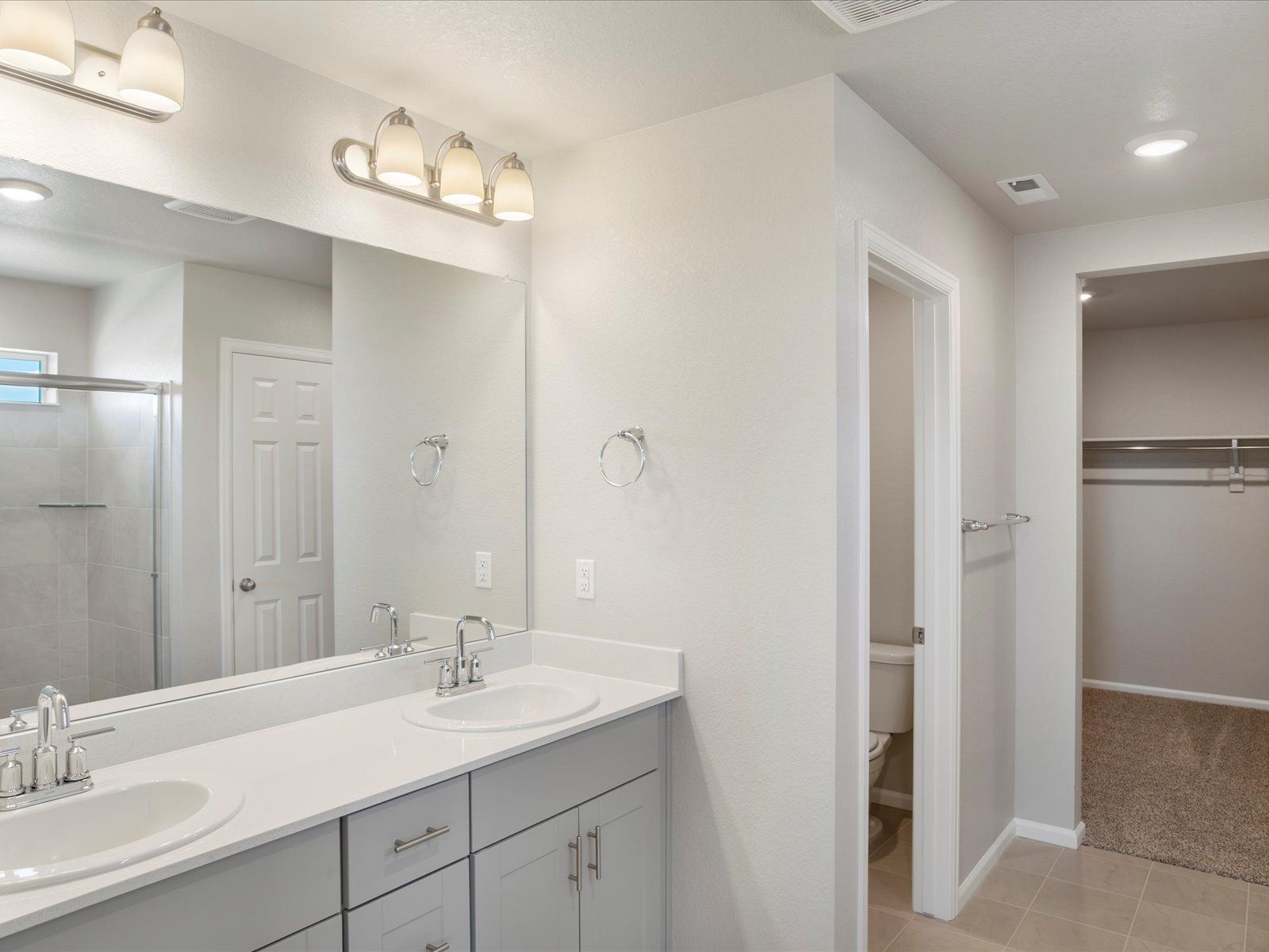 The Silversage Floorplan, images taken at Buffalo Highlands.