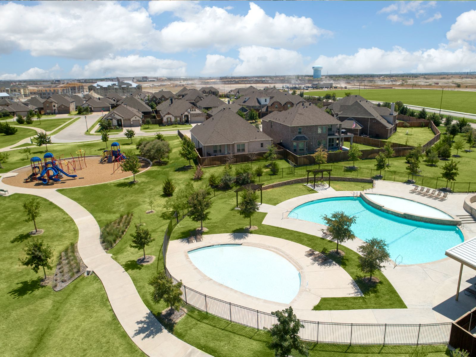 Tesoro at Chisholm Trail Ranch amenities