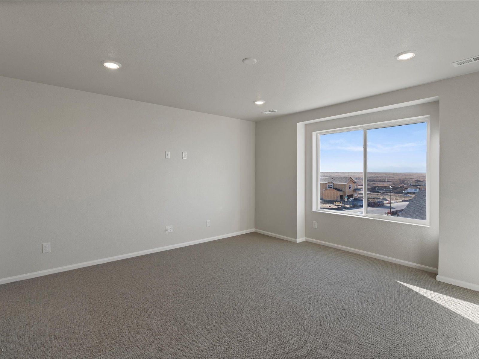 The Golden Gate floorplan, images taken at Buffalo Highlands