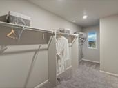 Ridgeline Vista: The Flora Collection por Meritage Homes en Denver Colorado