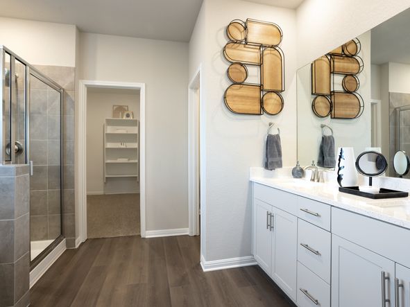 Live in luxury in the spacious primary bathroom.