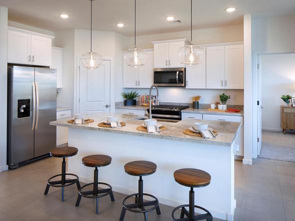 The 1820 floorplan modeled at Paloma Creek in Phoenix, Arizona.