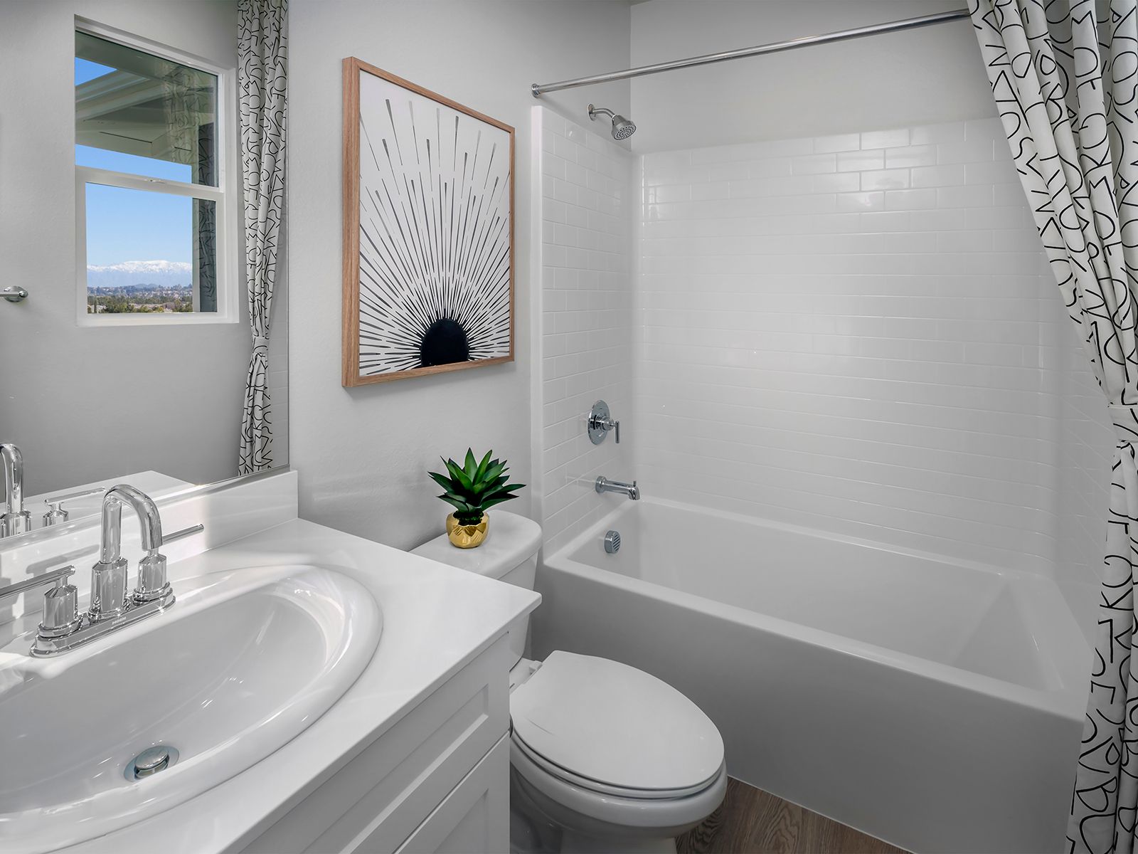 Residence 3 Gallery - NEW - secondary bathroom