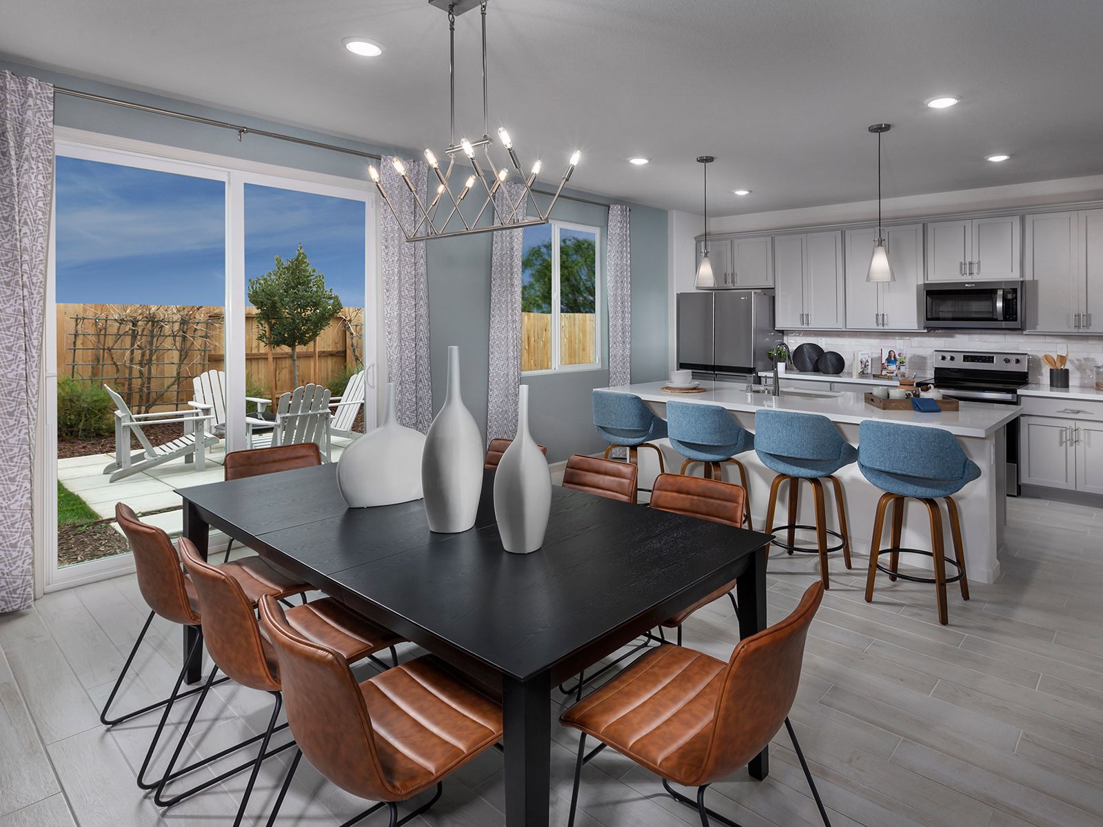 Residence 2 dining room modeled at a nearby Meritage community.