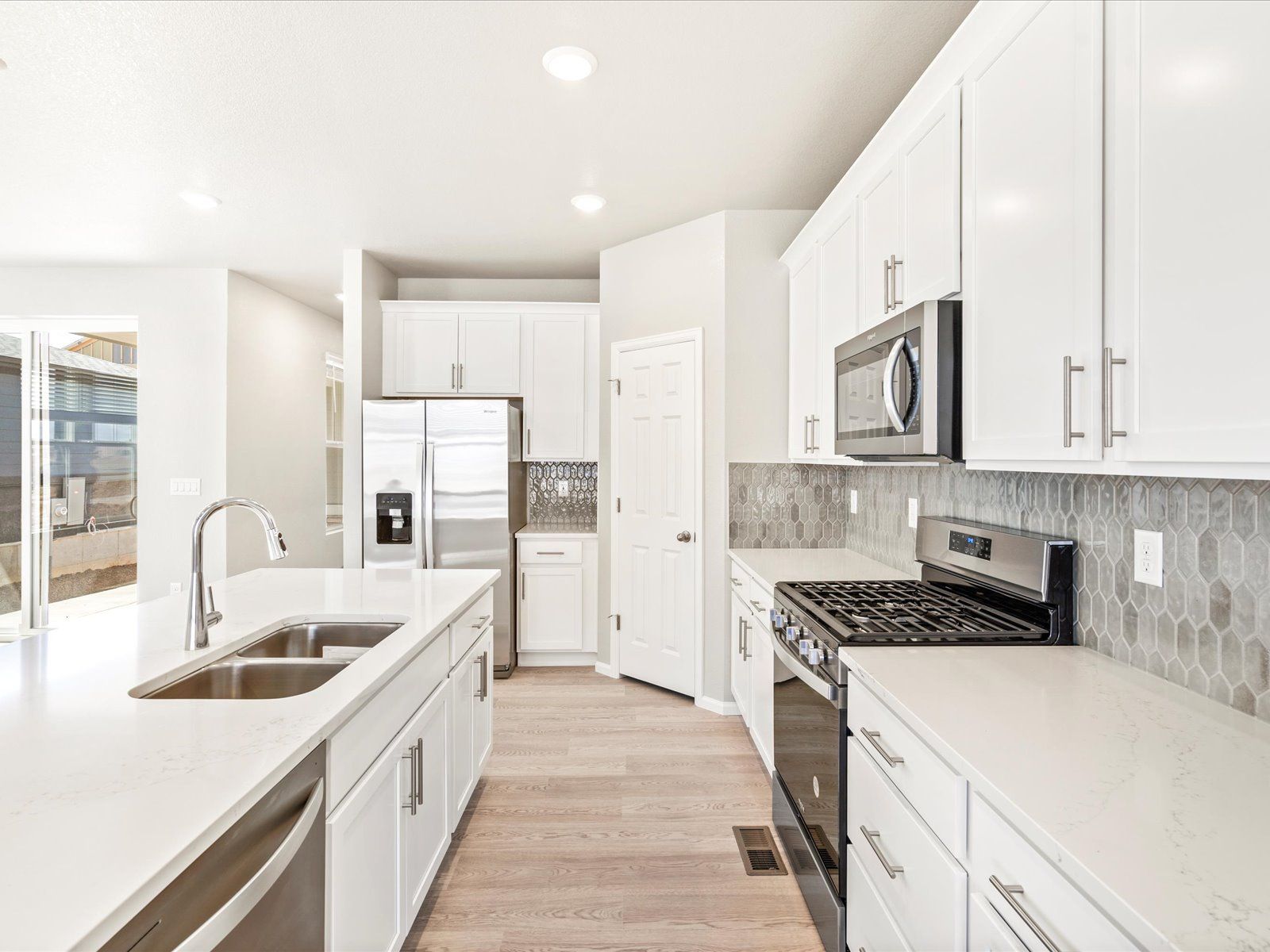 The Aspen - Horizon Uptown: The Mountain Collection: Aurora, Colorado - Meritage Homes