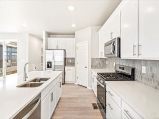 The Aspen - Horizon Uptown: The Mountain Collection: Aurora, Colorado - Meritage Homes