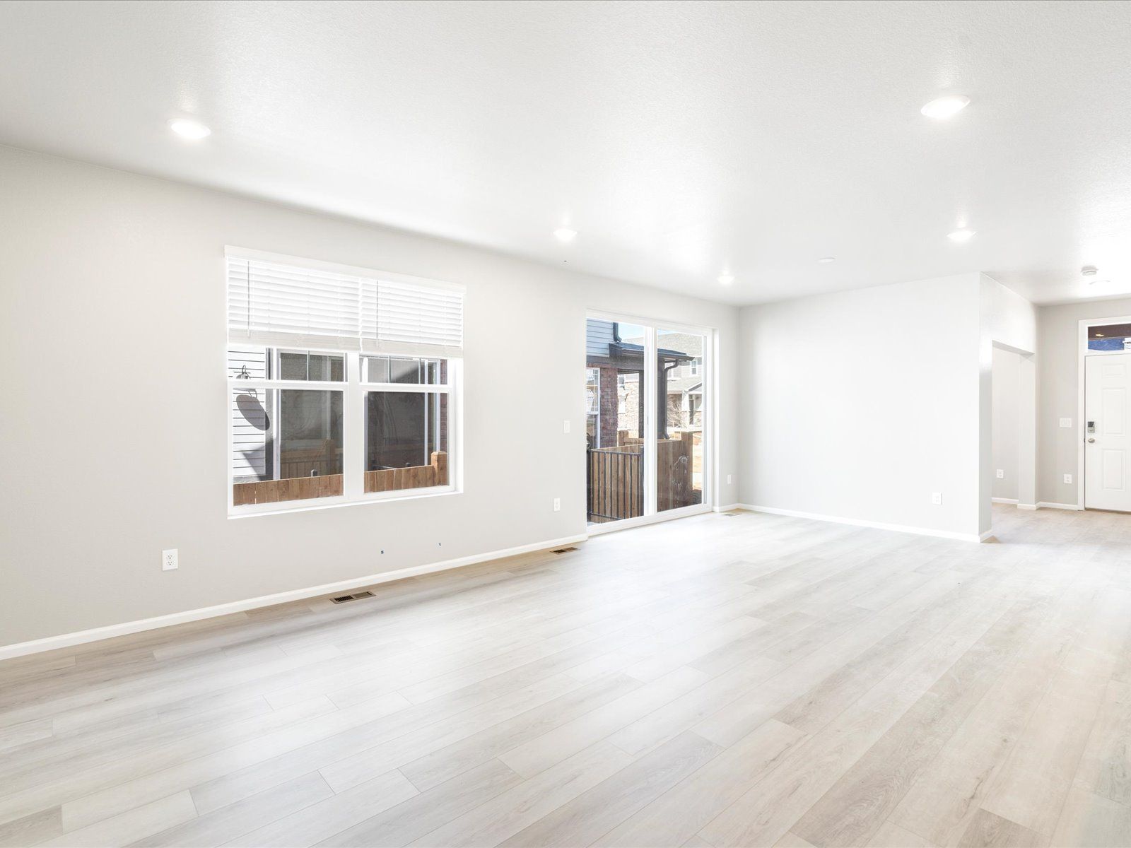 The Vail floorplan, images taken at Horizon Uptown in Aurora, CO.