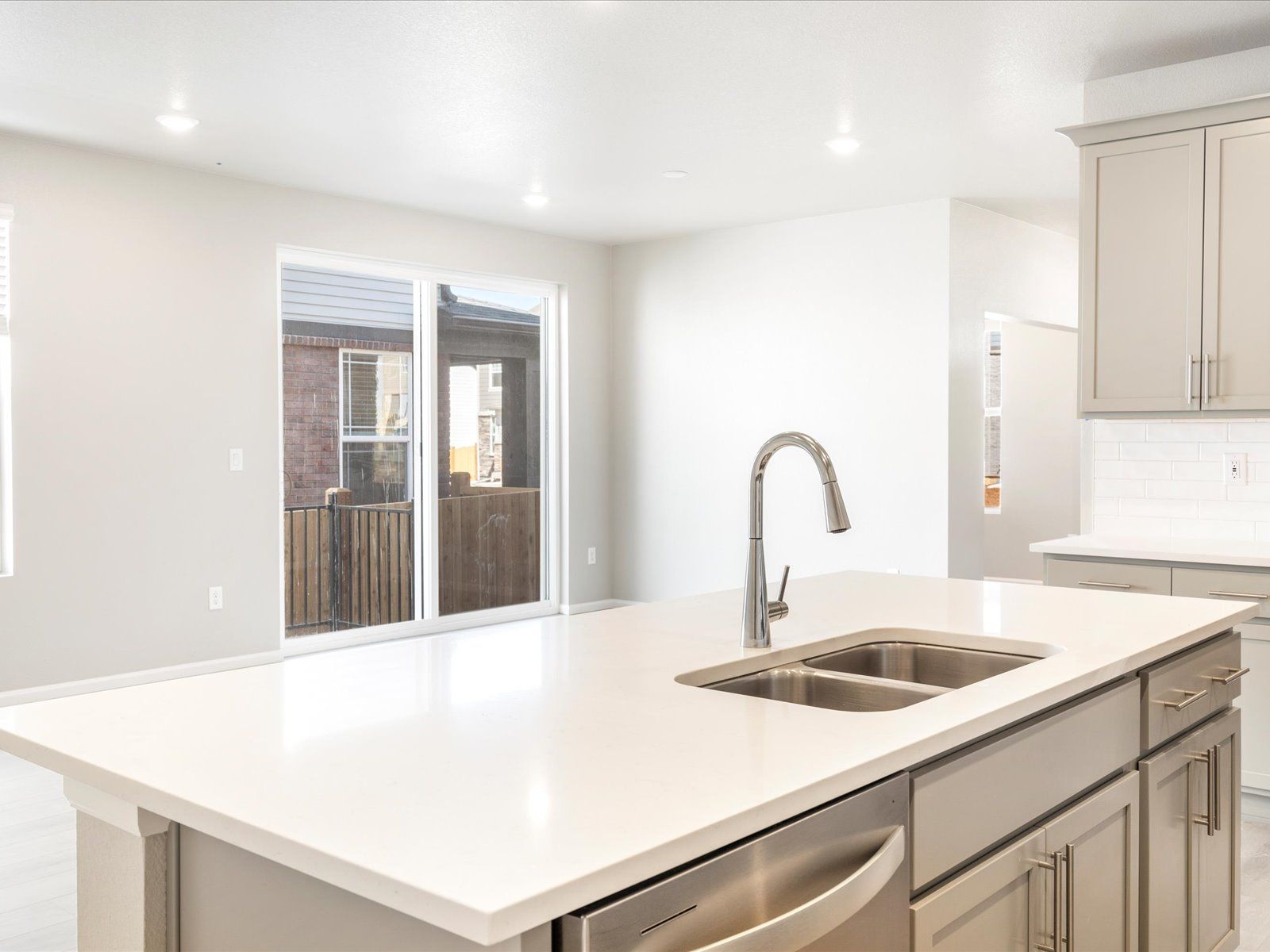 746 North Rome Street. Aurora, CO 80018