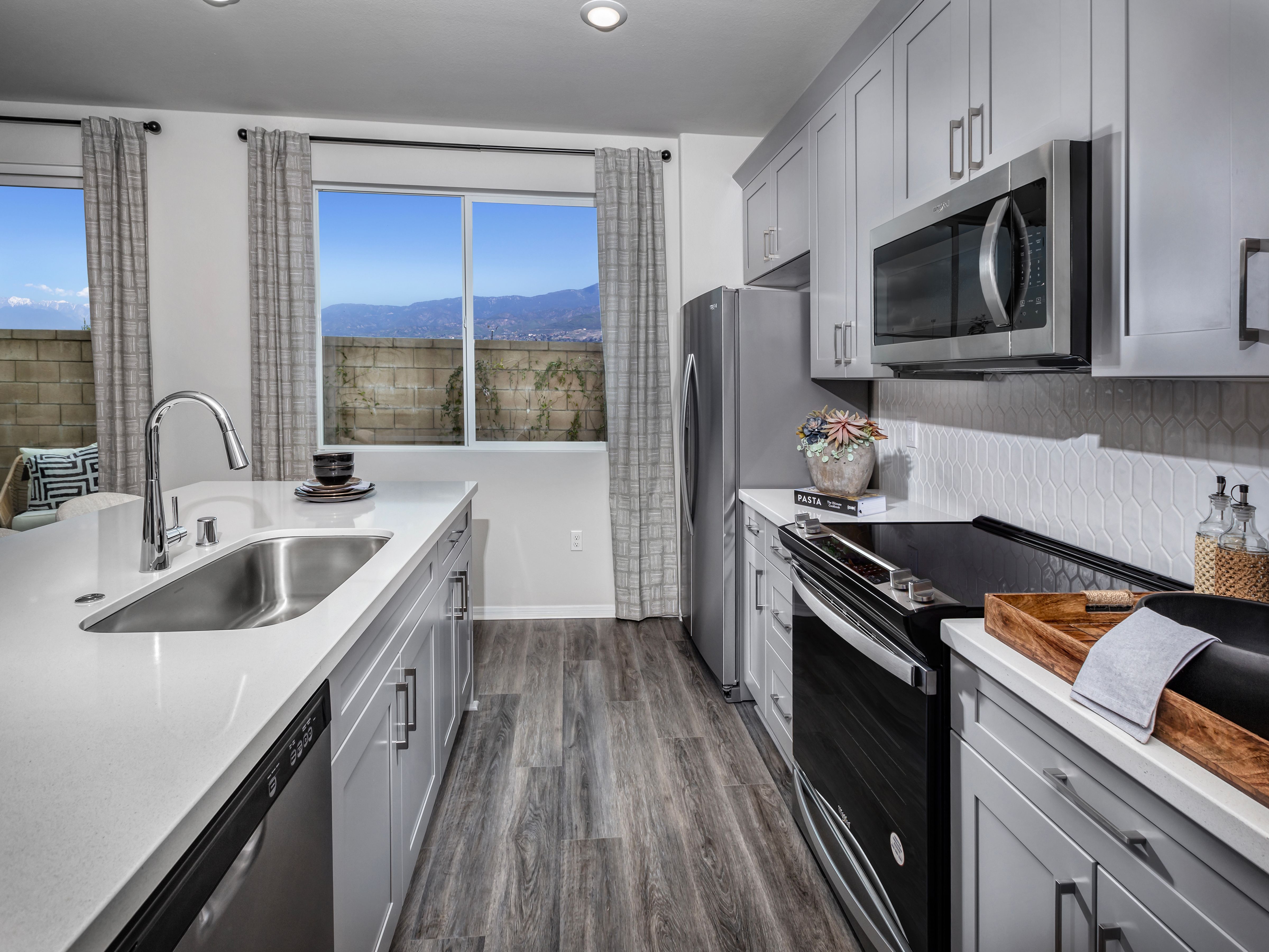 Residence 1 - High Res - kitchen 2