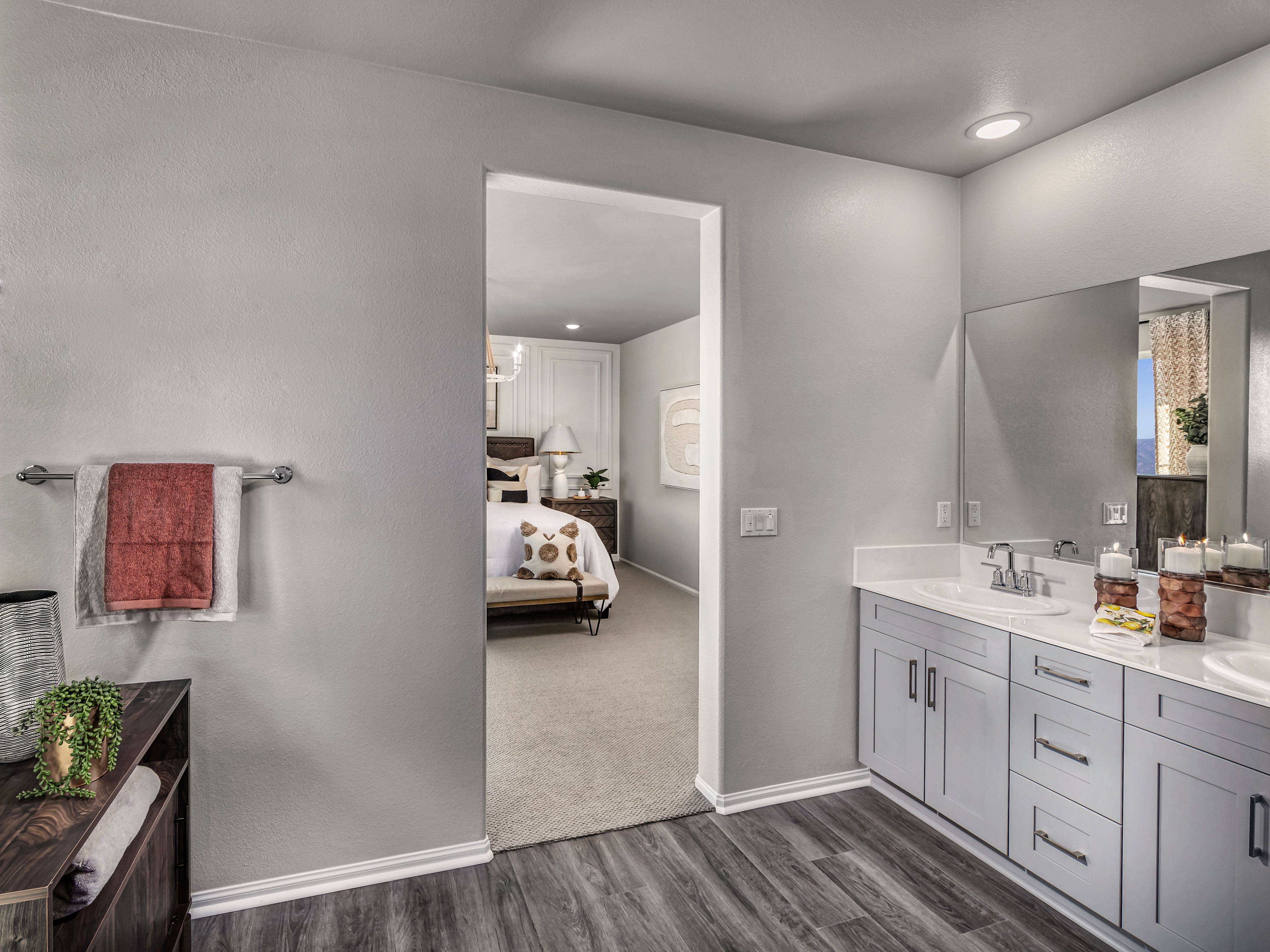 Residence 1 - High Res - primary bathroom