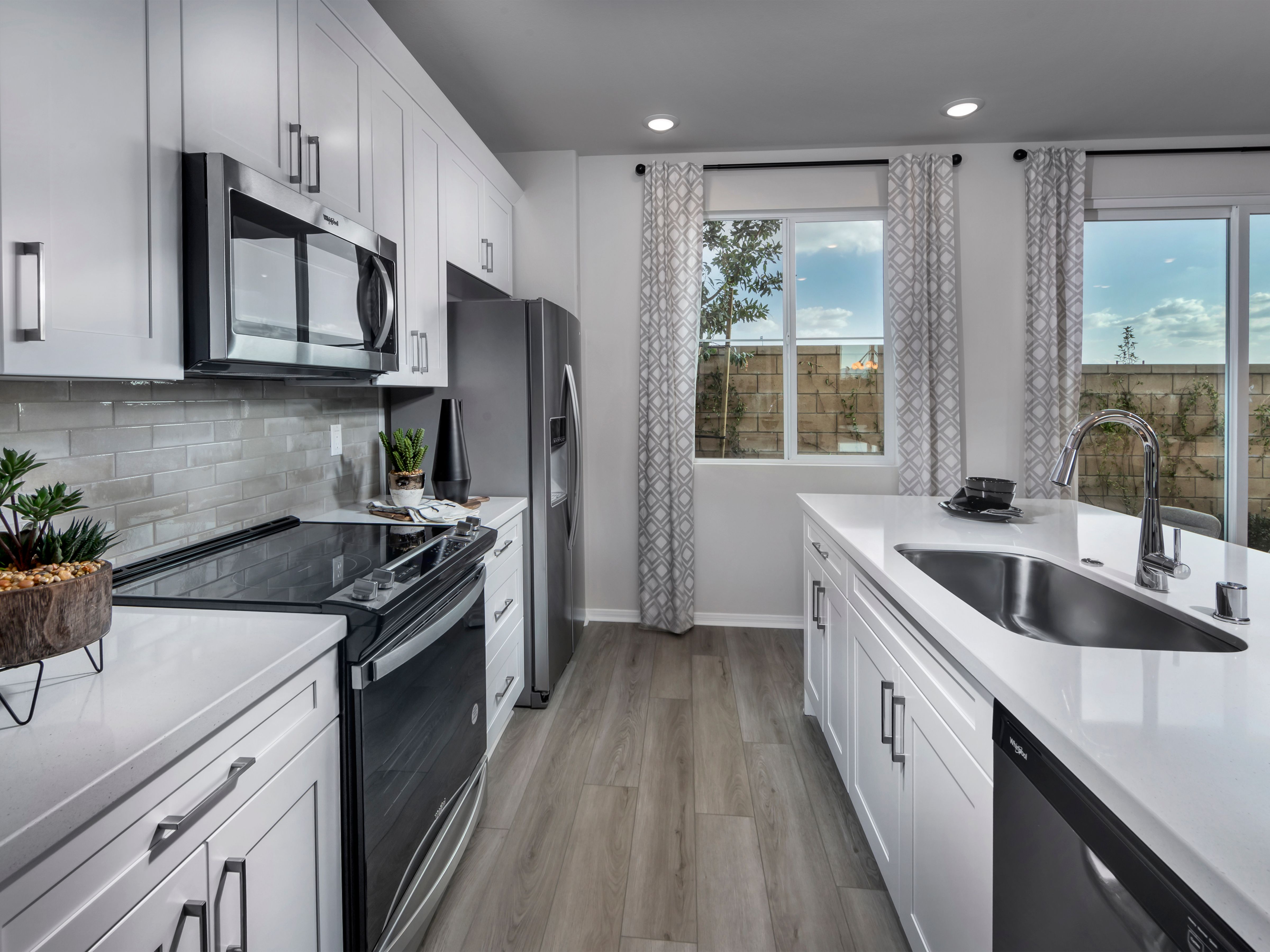 Residence 1 - kitchen 2