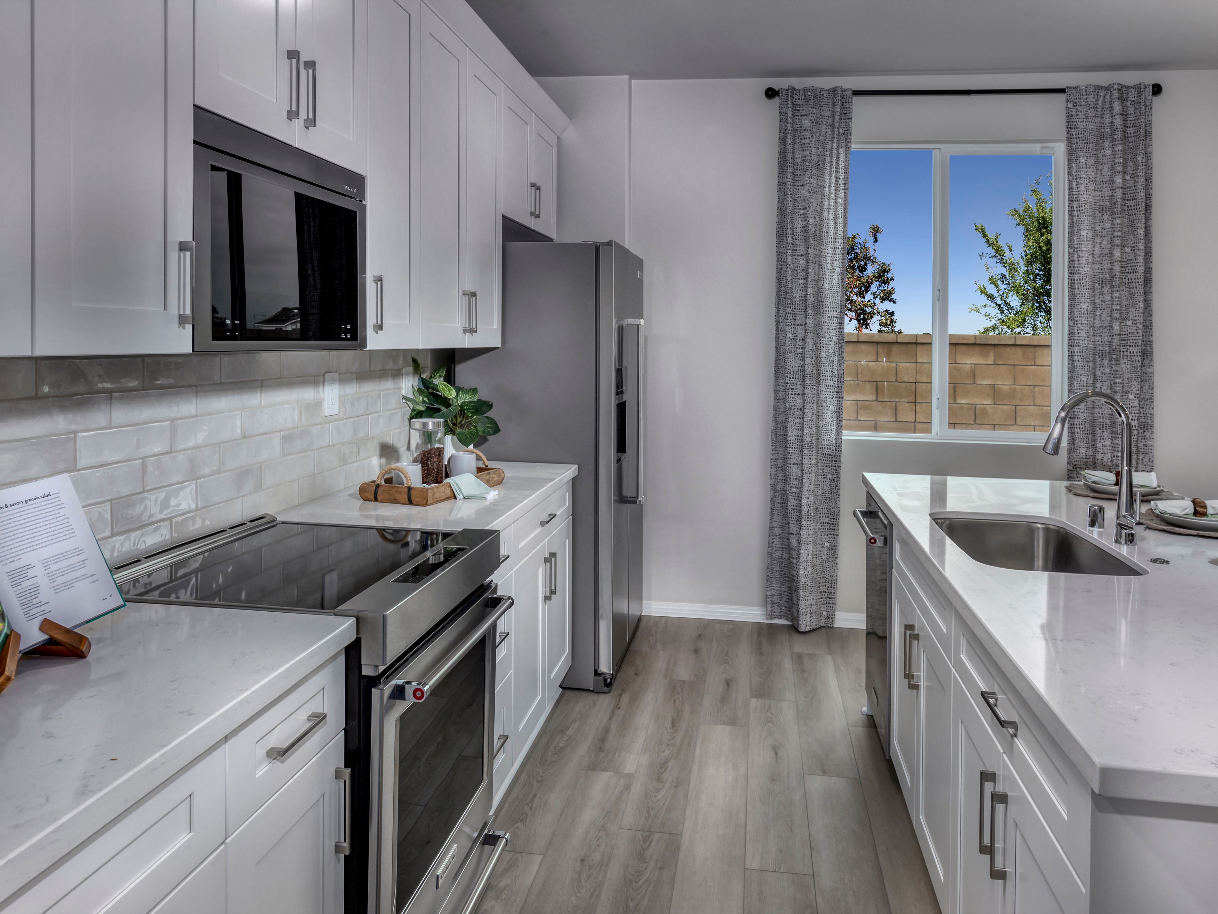 Hilltop - Residence 2 - Kitchen 2