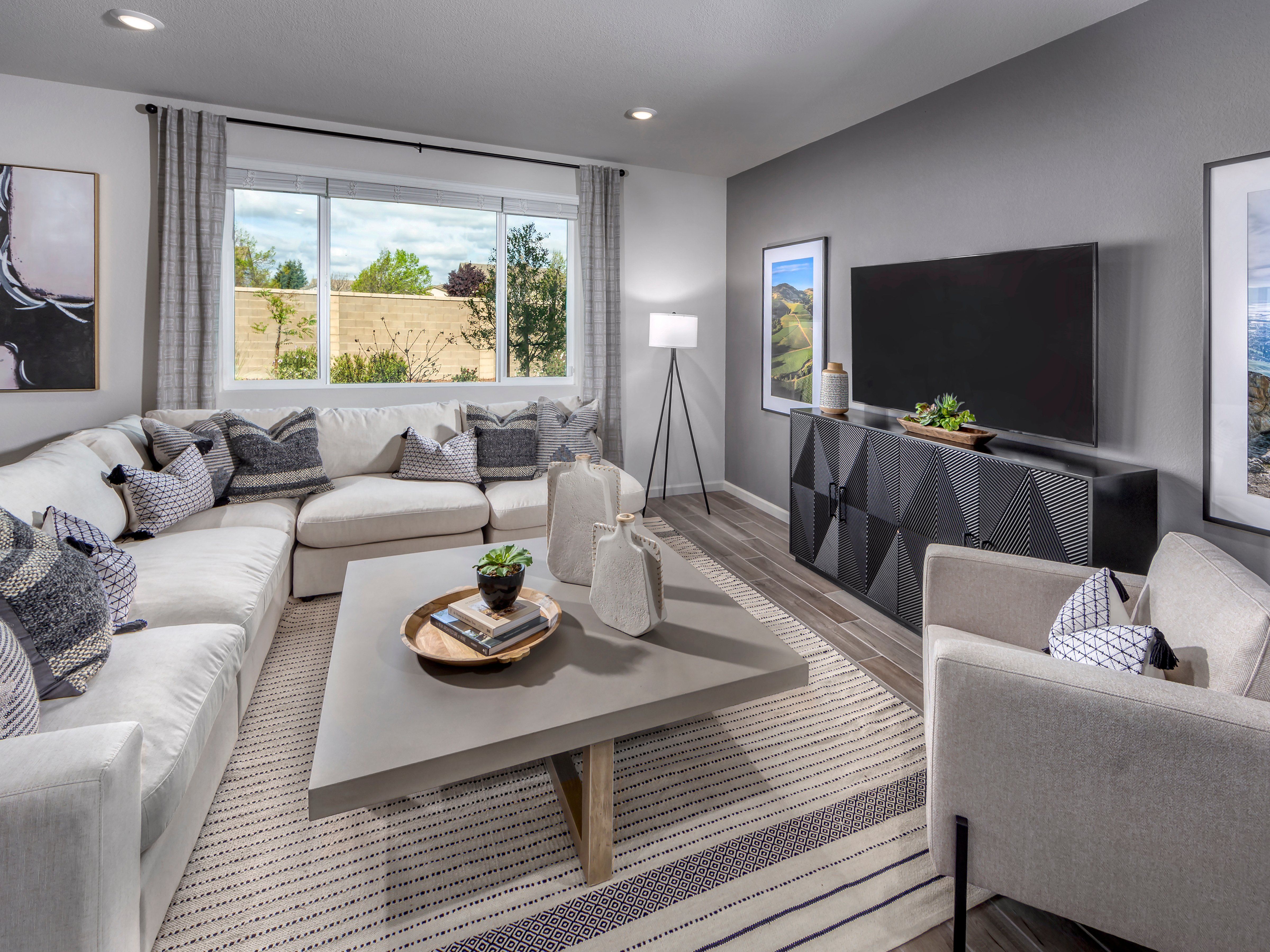 Residence 3 Gallery - NEW - great room