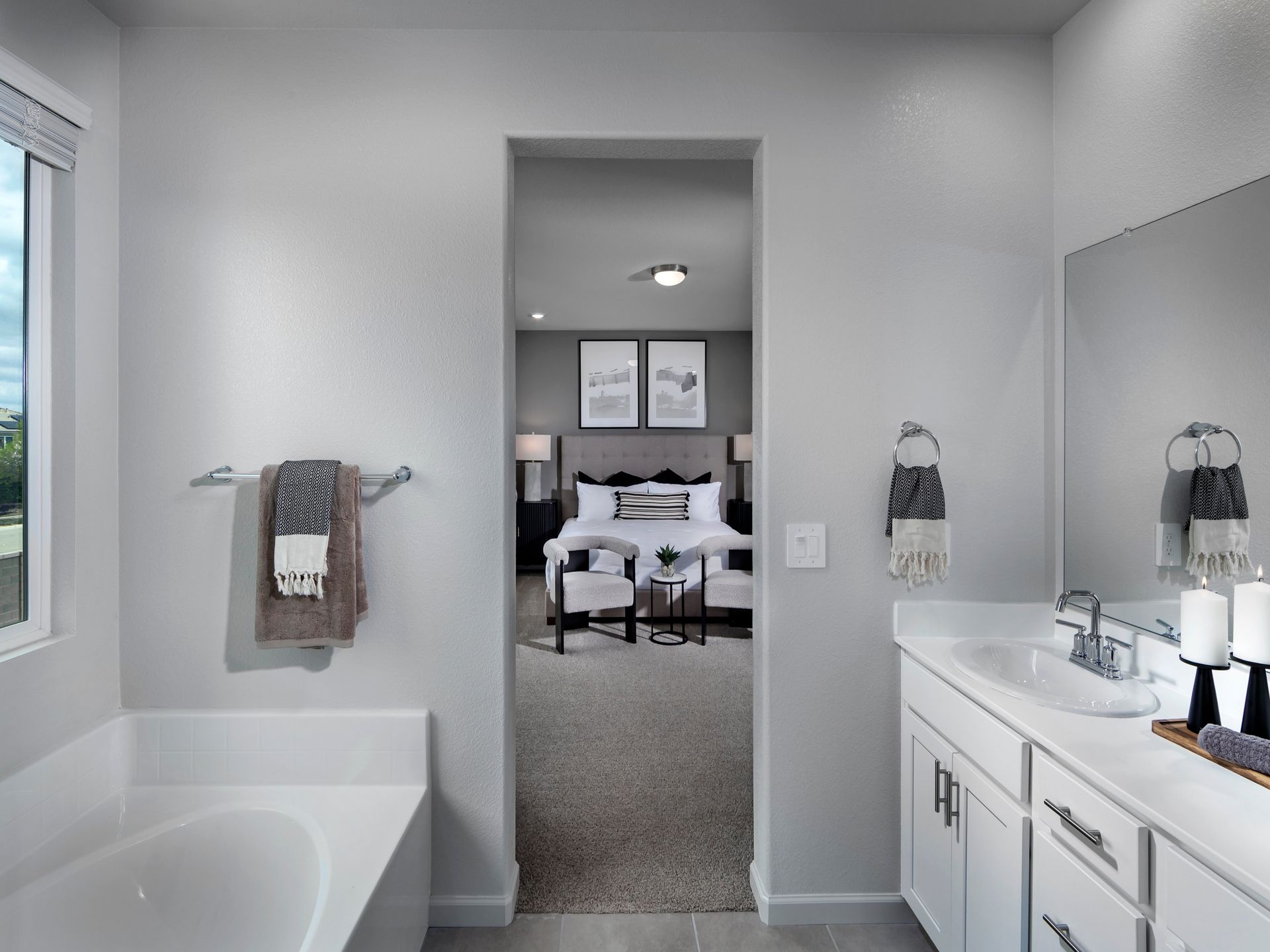 Residence 3 Gallery - NEW - primary bathroom