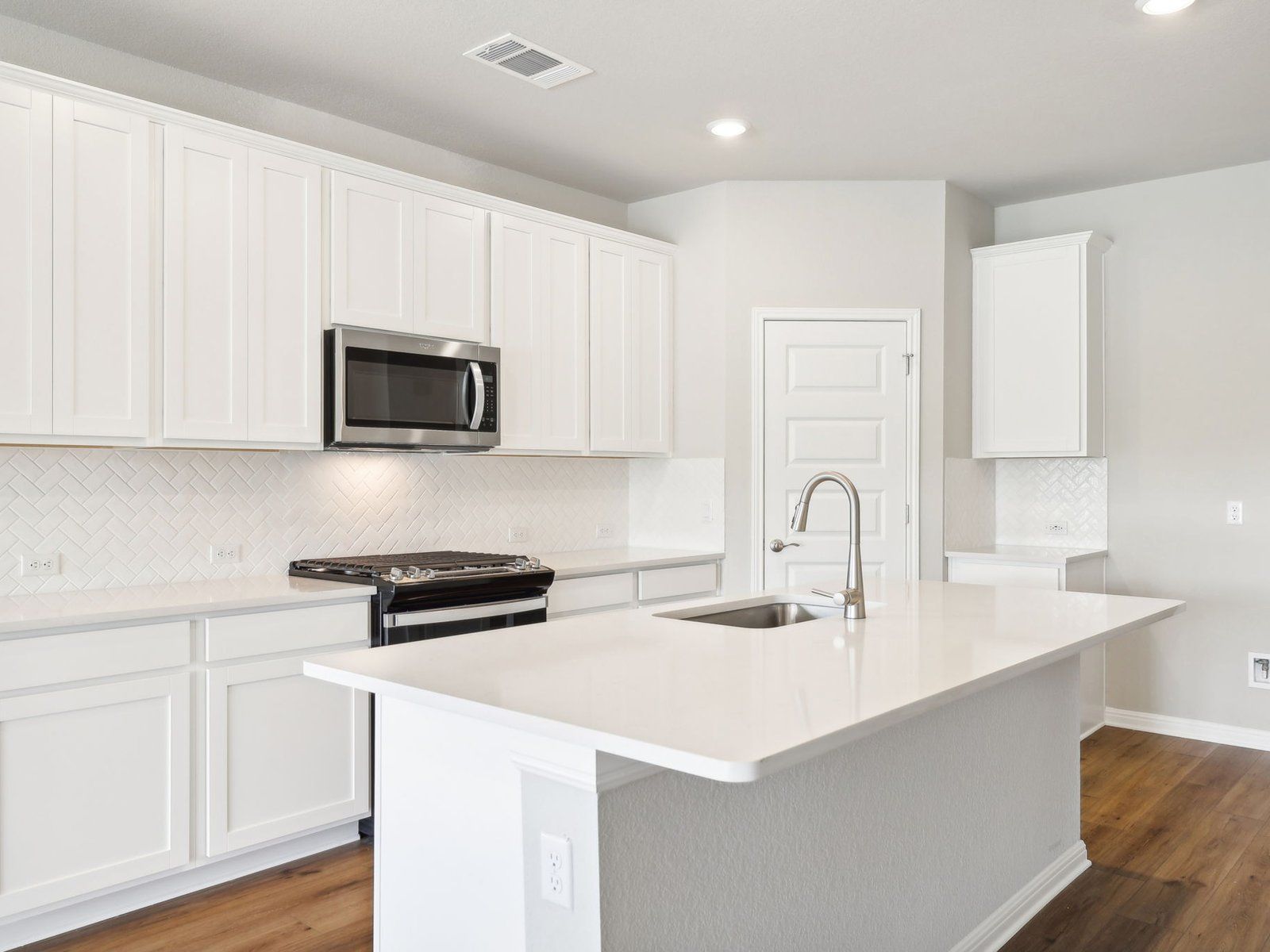 The Winedale (880) Floorplan