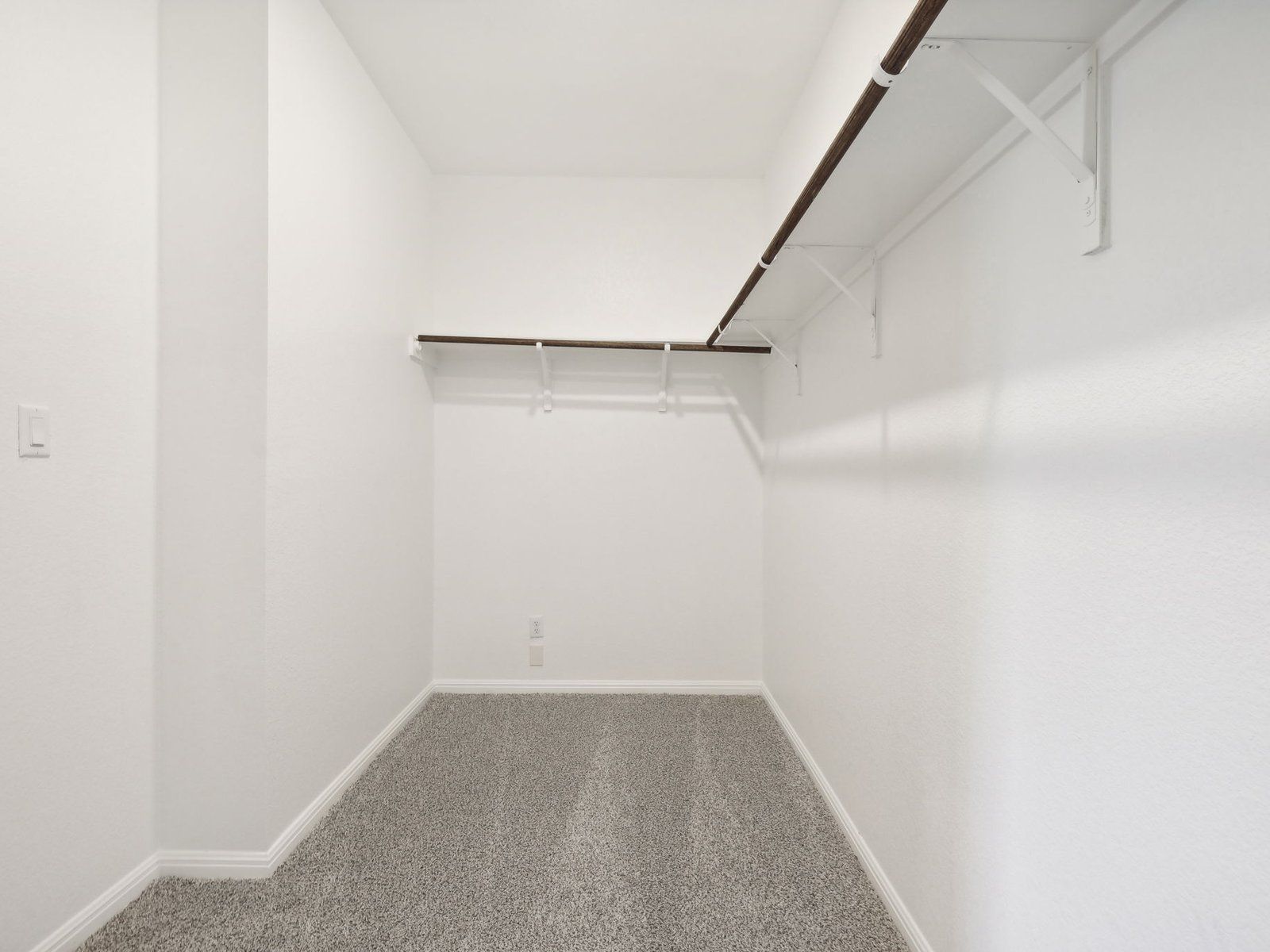 The Winedale (880) Floorplan