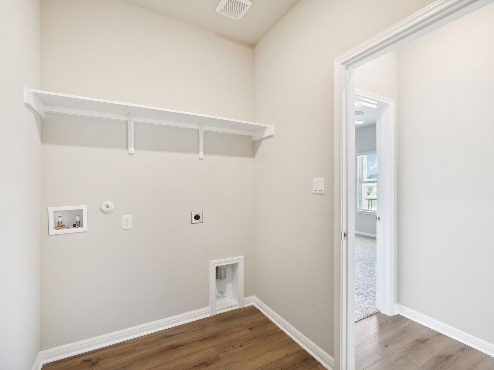 The Winedale (880) Floorplan