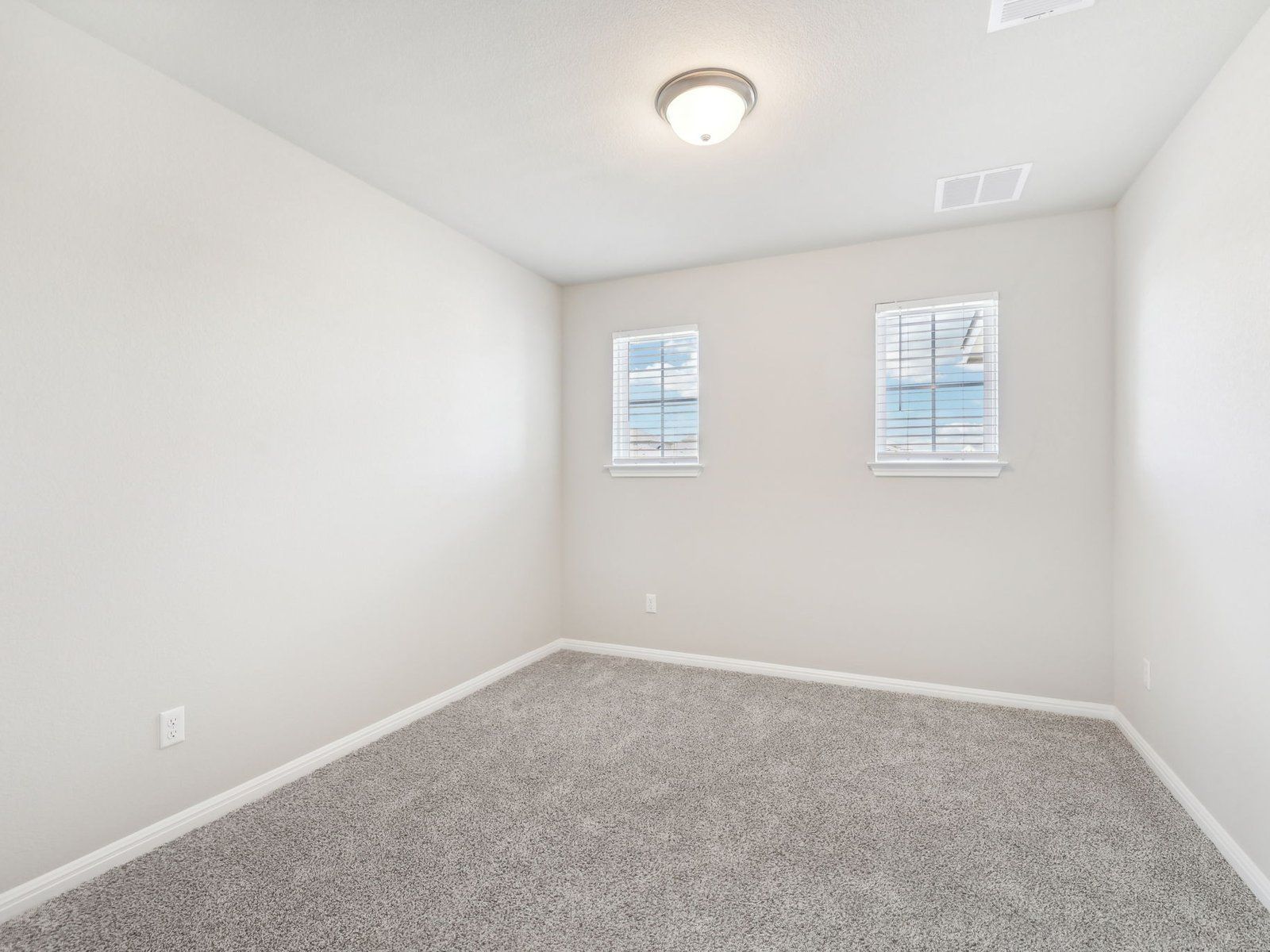 The Winedale (880) Floorplan