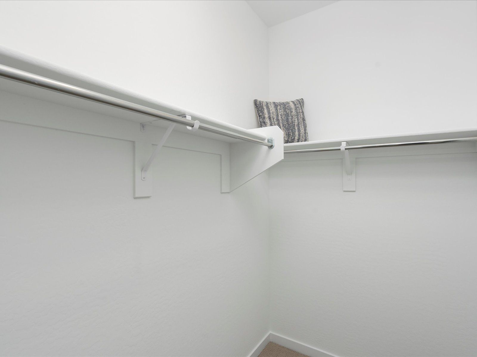PHX_Silva-Farms_Lark_Closet_17740-W-Washington-St