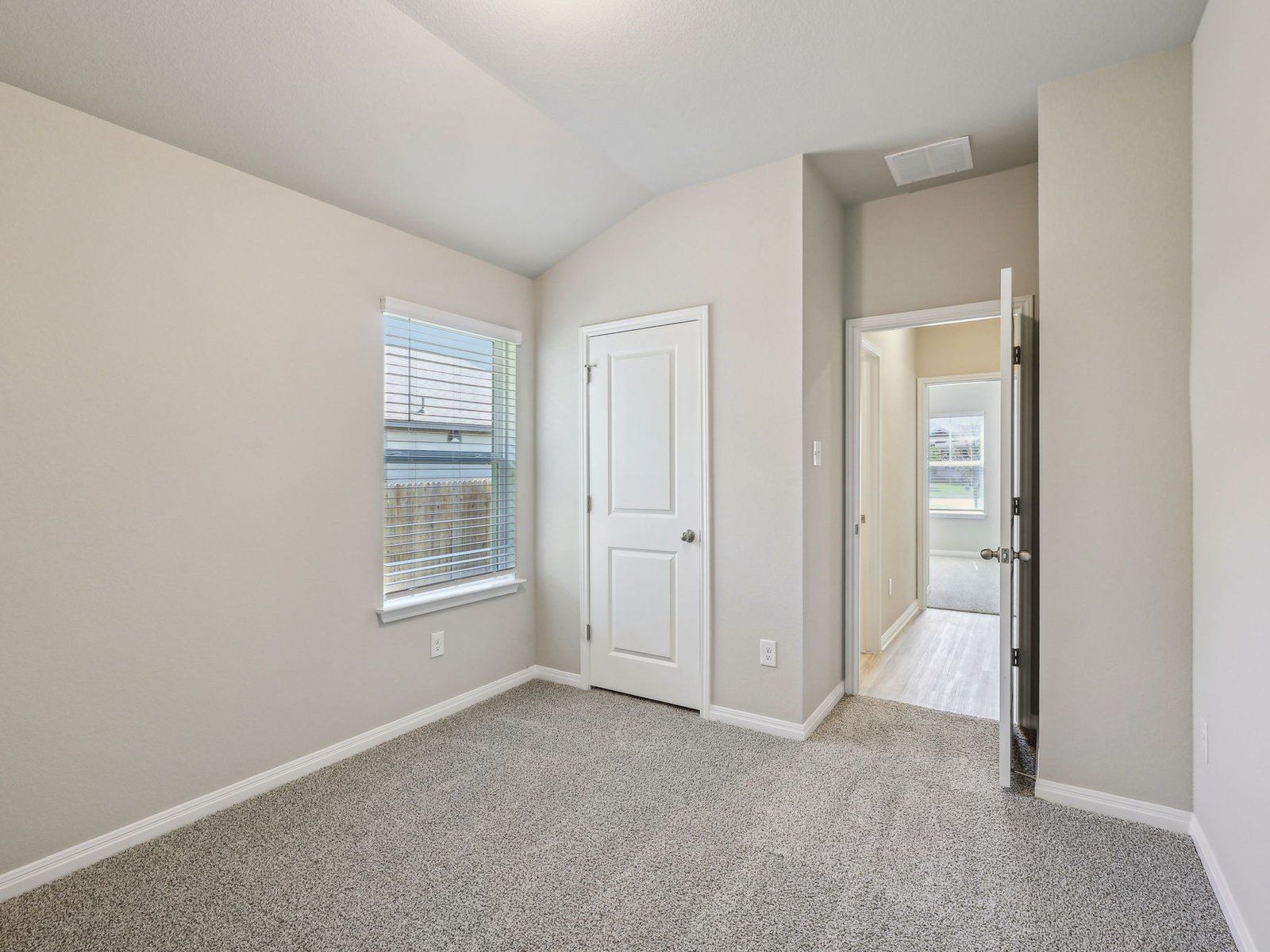 The Burnett (825) Floorplan