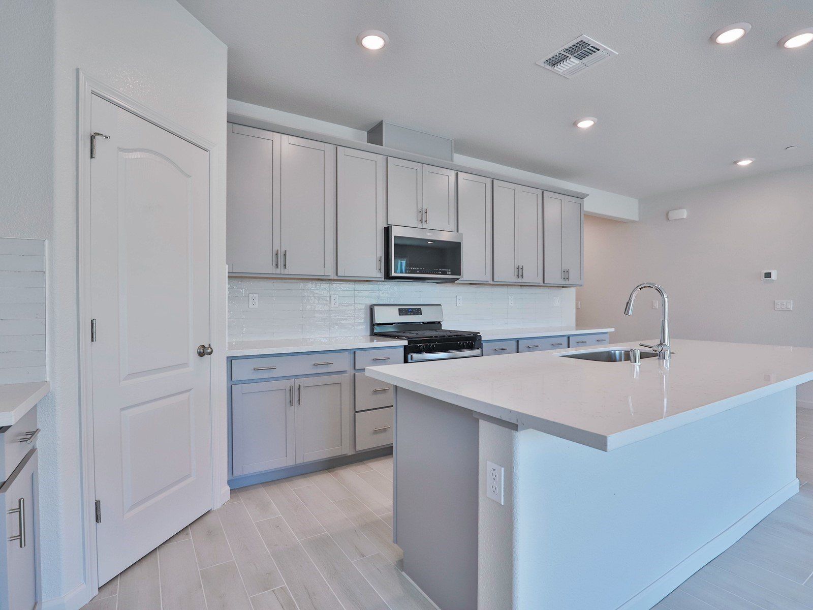A built plan 4513 at a nearby Meritage Homes Community