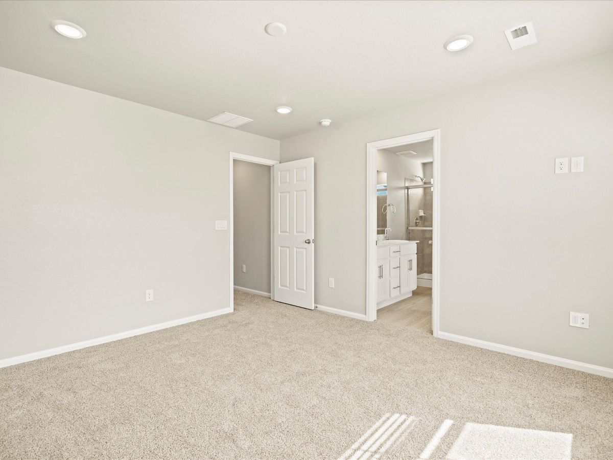 The Keystone floorplan interior image taken at a Meritage Homes community in Aurora, CO.