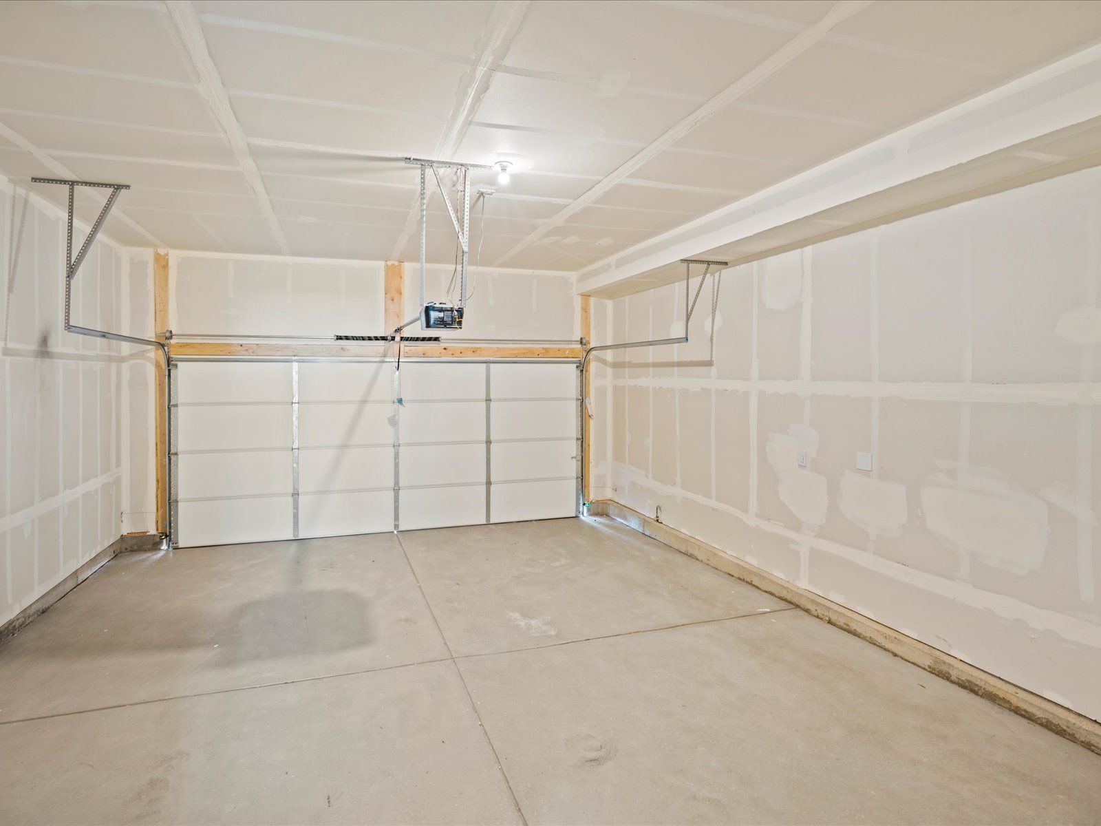 The Keystone floorplan interior image taken at a Meritage Homes community in Aurora, CO.