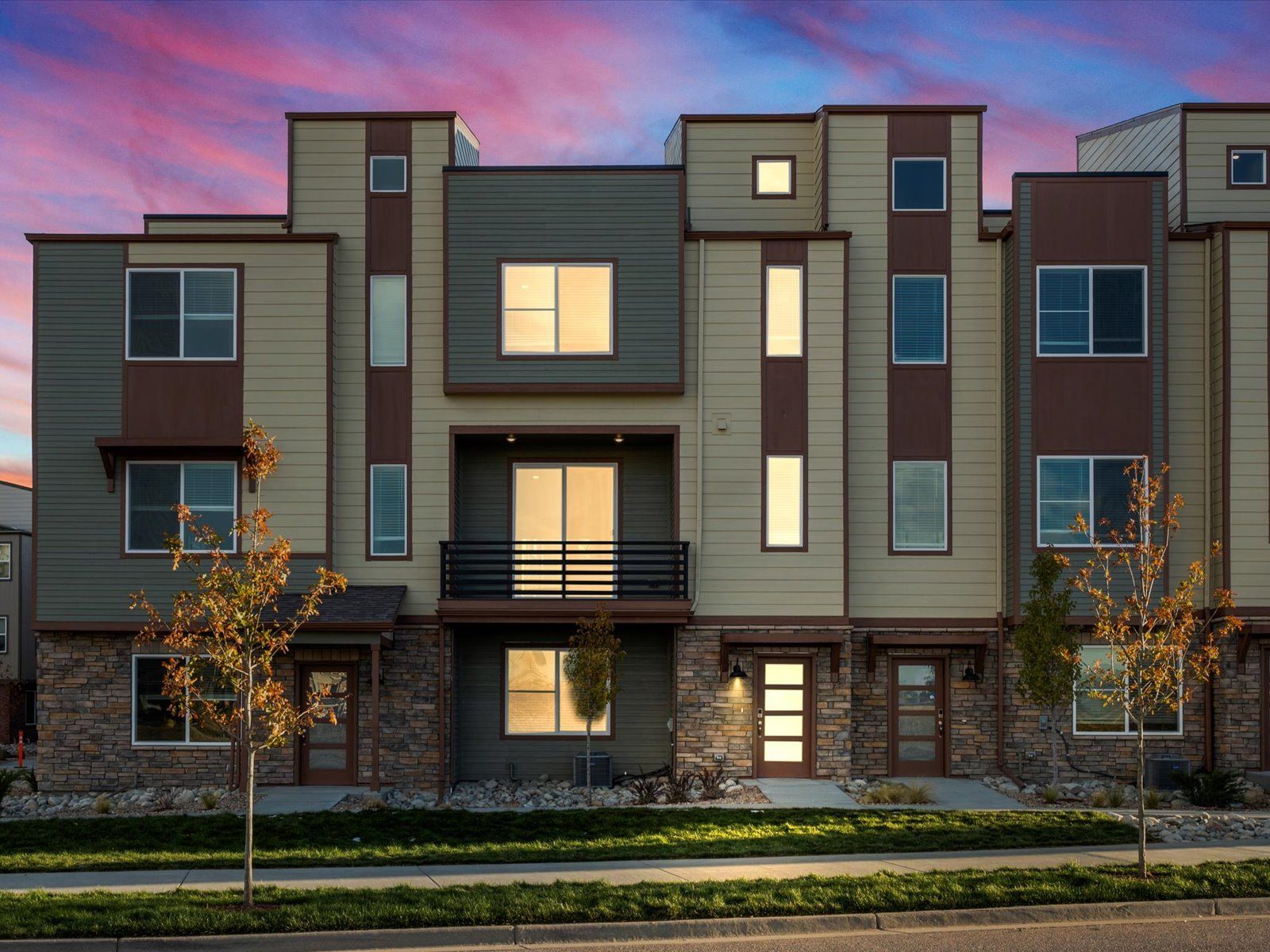 The Cameron floorplan exterior image taken at a Meritage Homes community in Broomfield, CO.