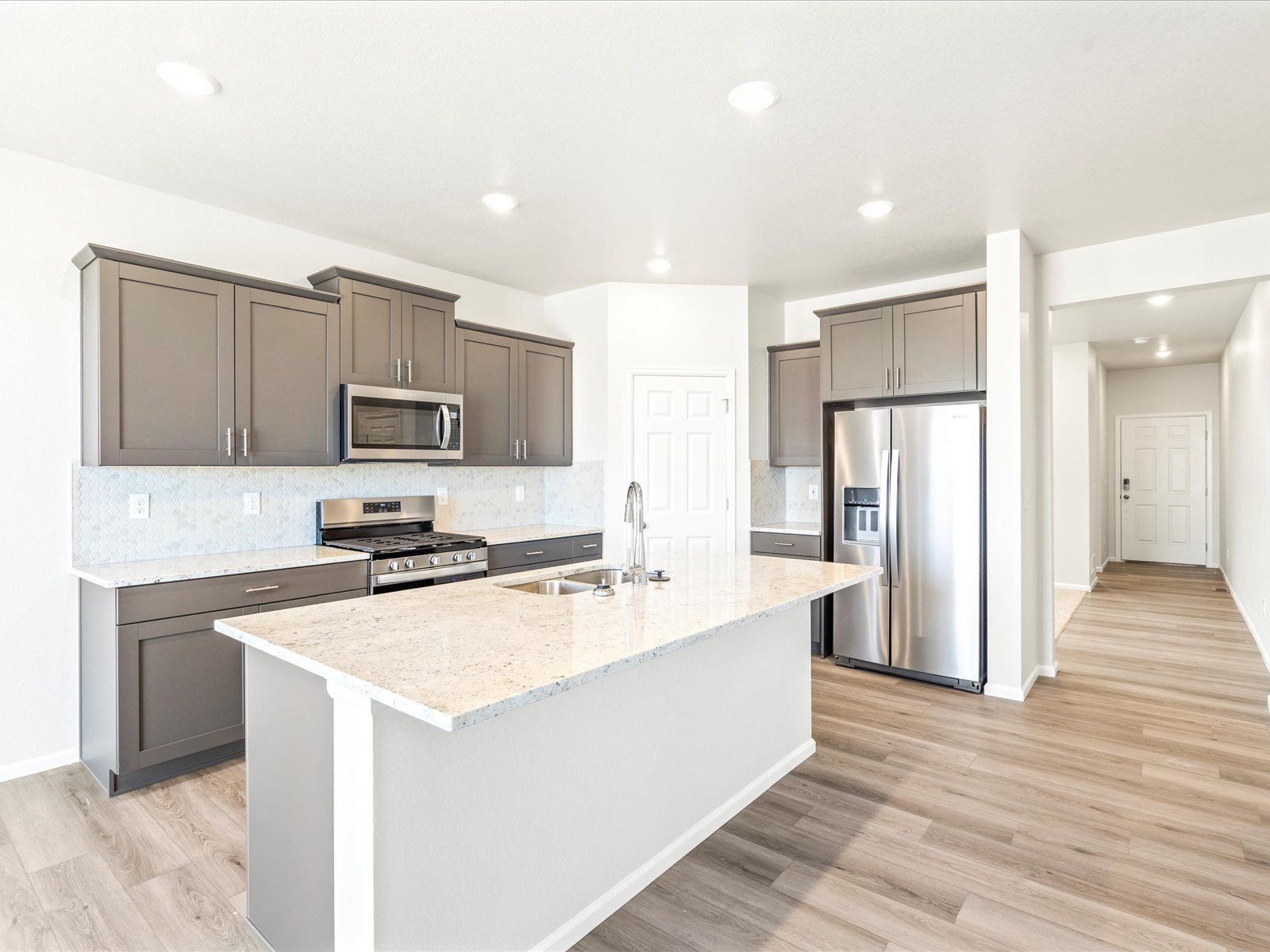 Snowberry floorplan at Ridgeline Vista a Meritage Homes community in Brighton, CO.