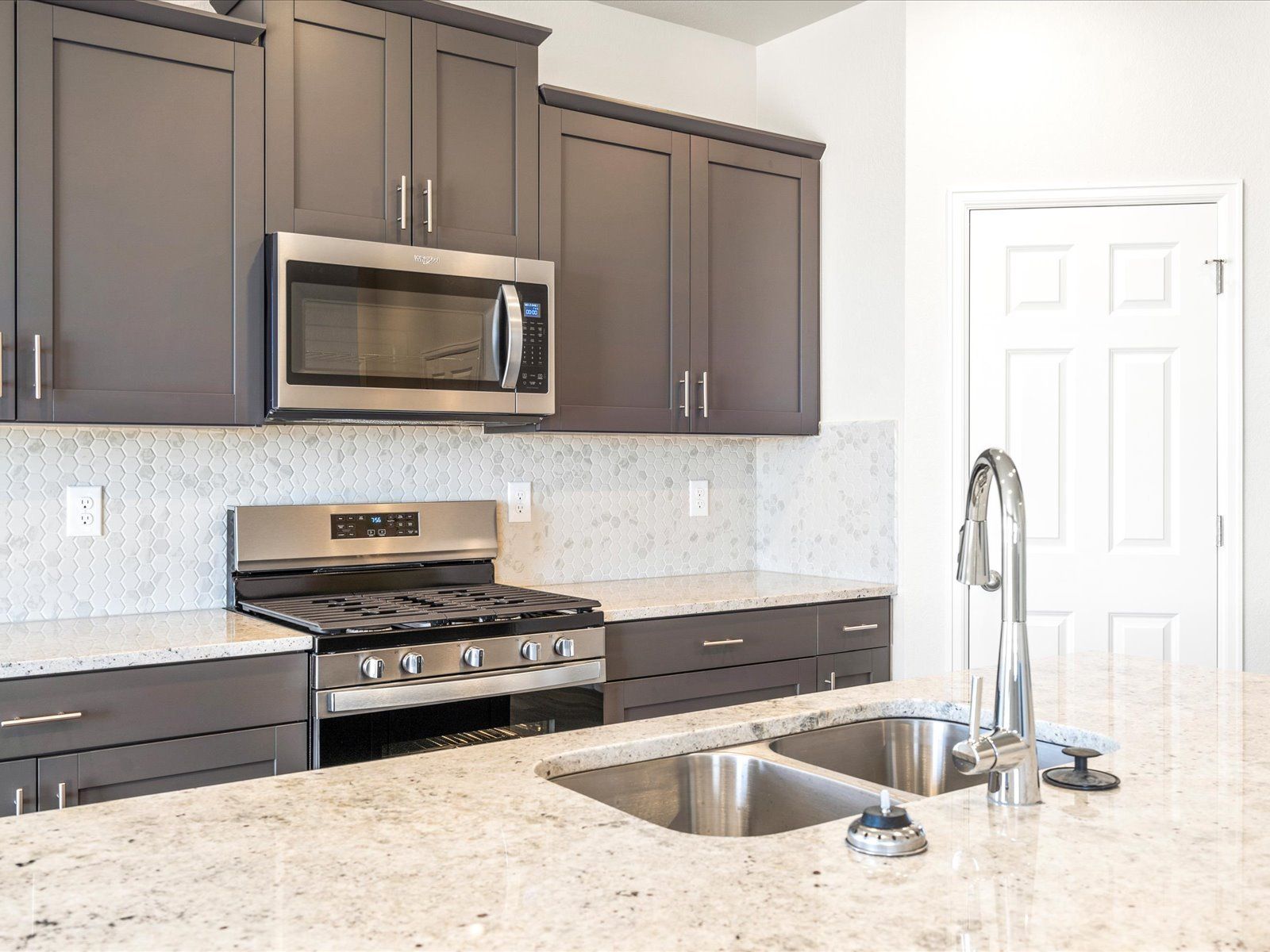 Snowberry floorplan at Ridgeline Vista a Meritage Homes community in Brighton, CO.